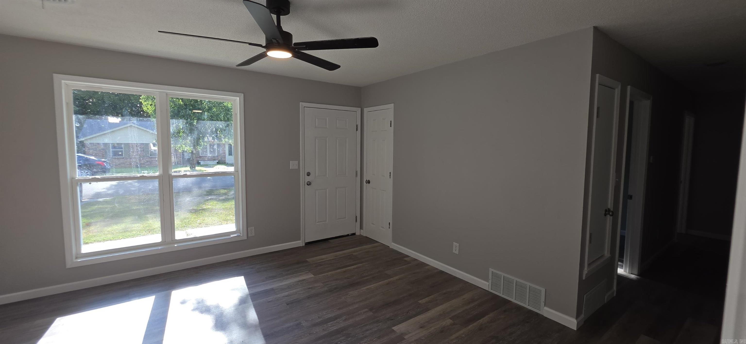 1410 Kimberly Property Photo 6