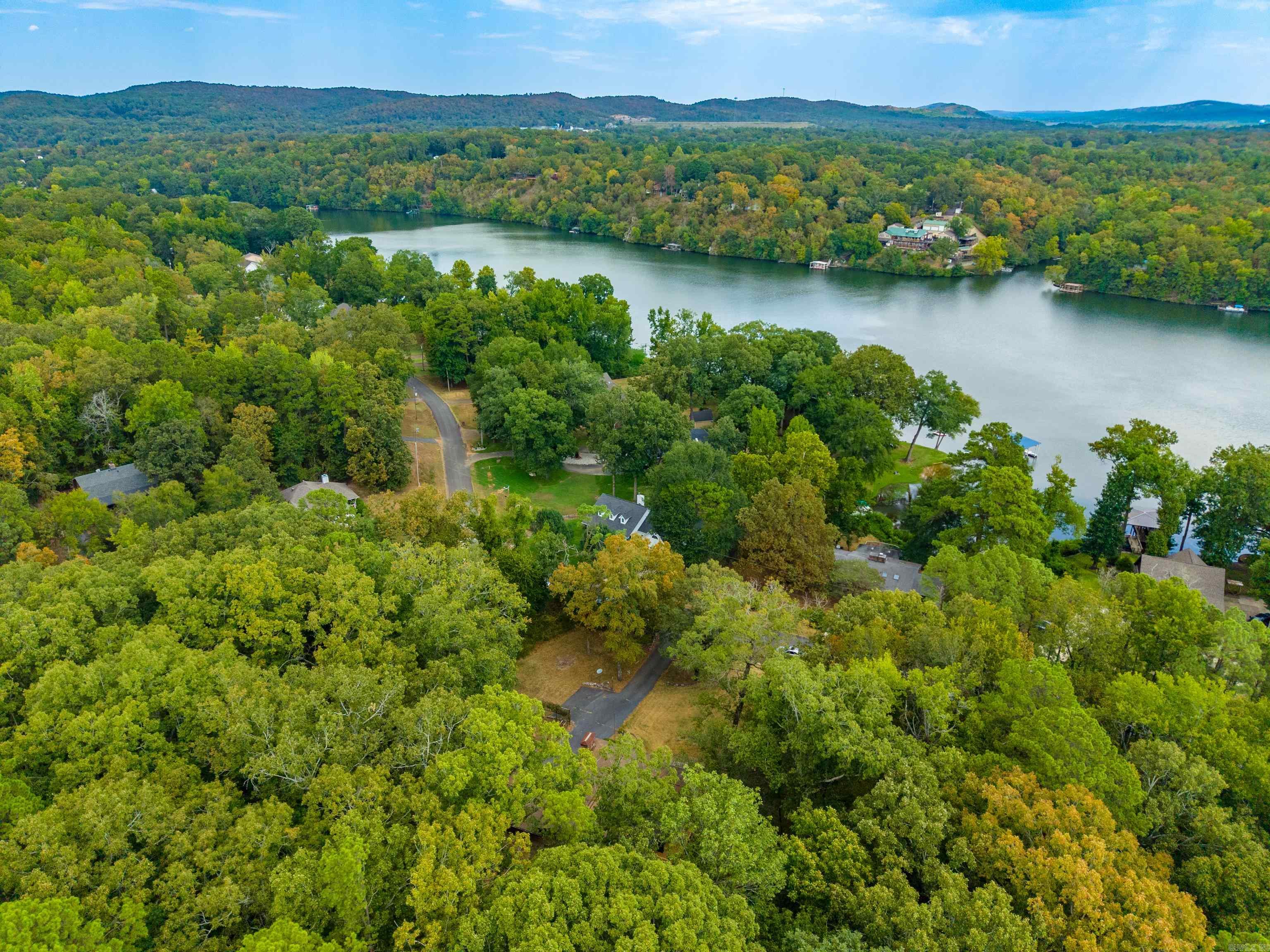218 Scenic Property Photo 2