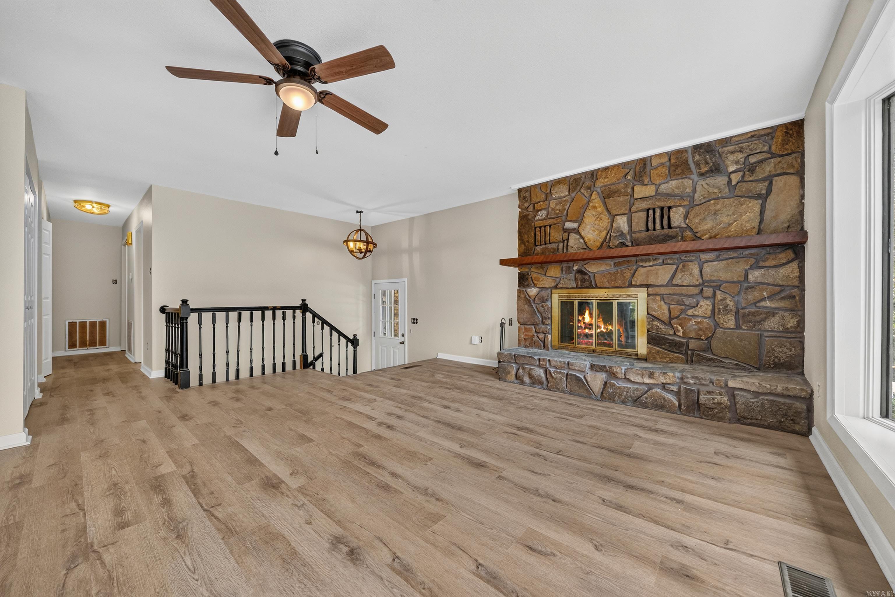 218 Scenic Property Photo 20