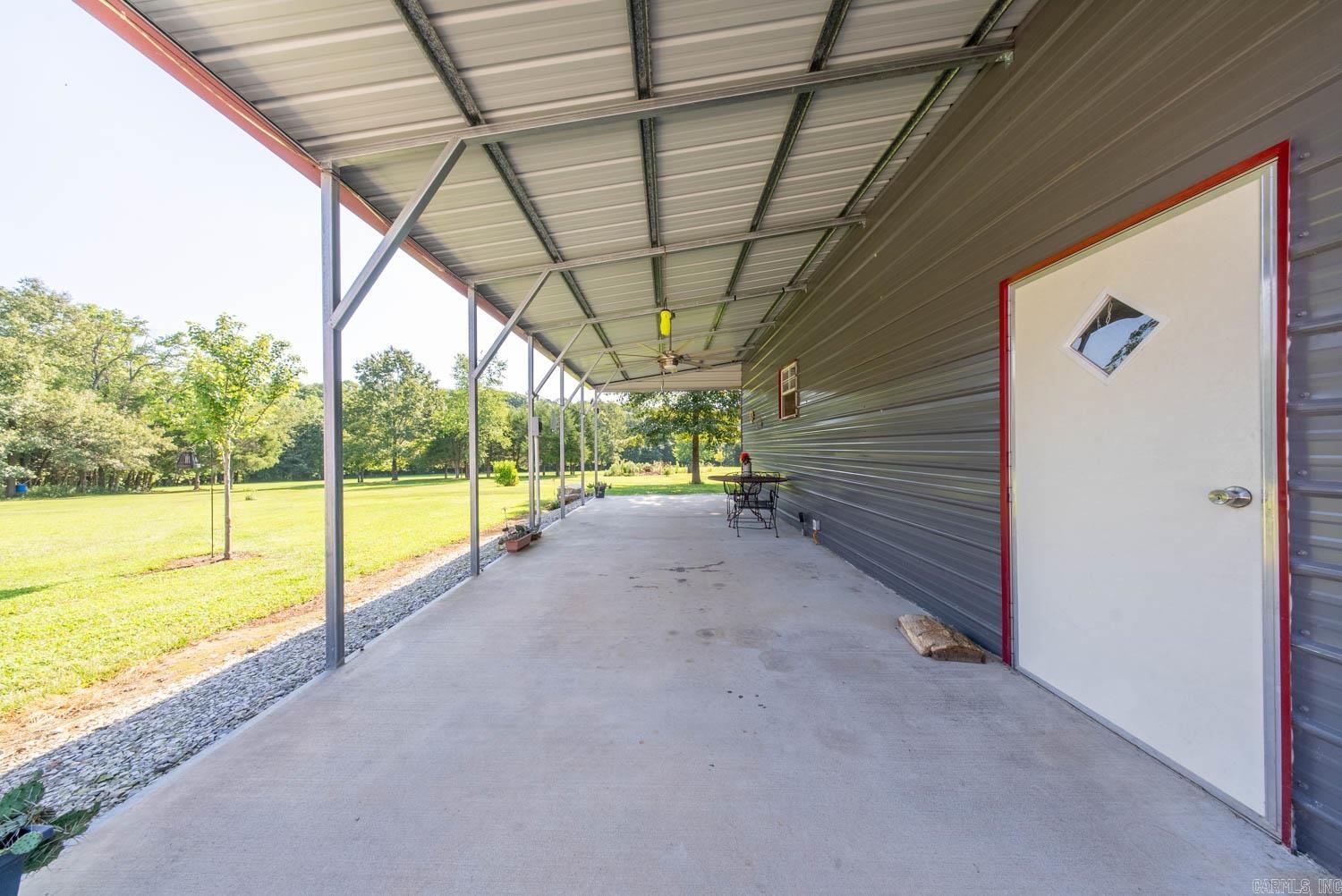 210 Meadow Brook Lane Property Photo 42