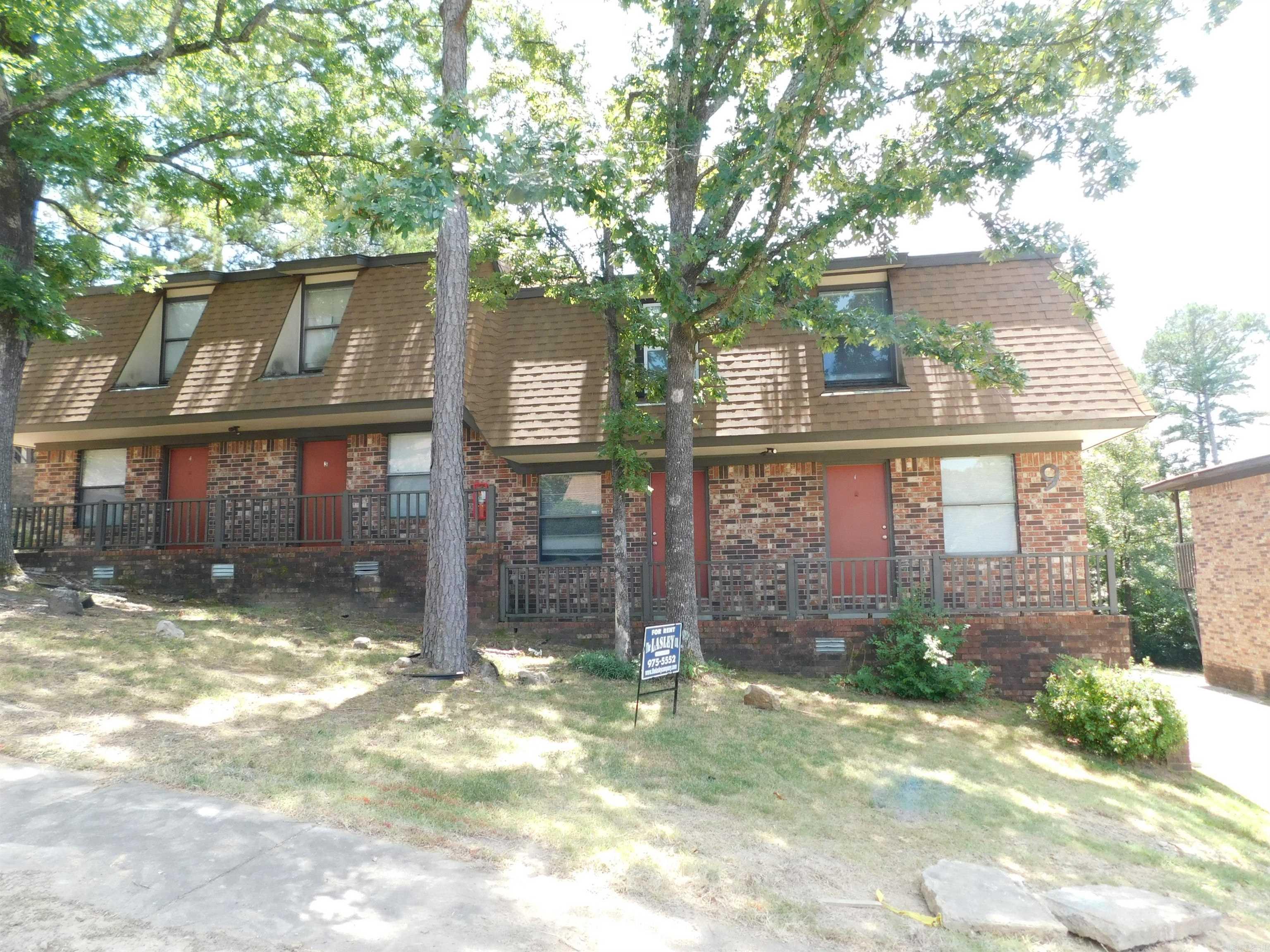 9 Meredith Court