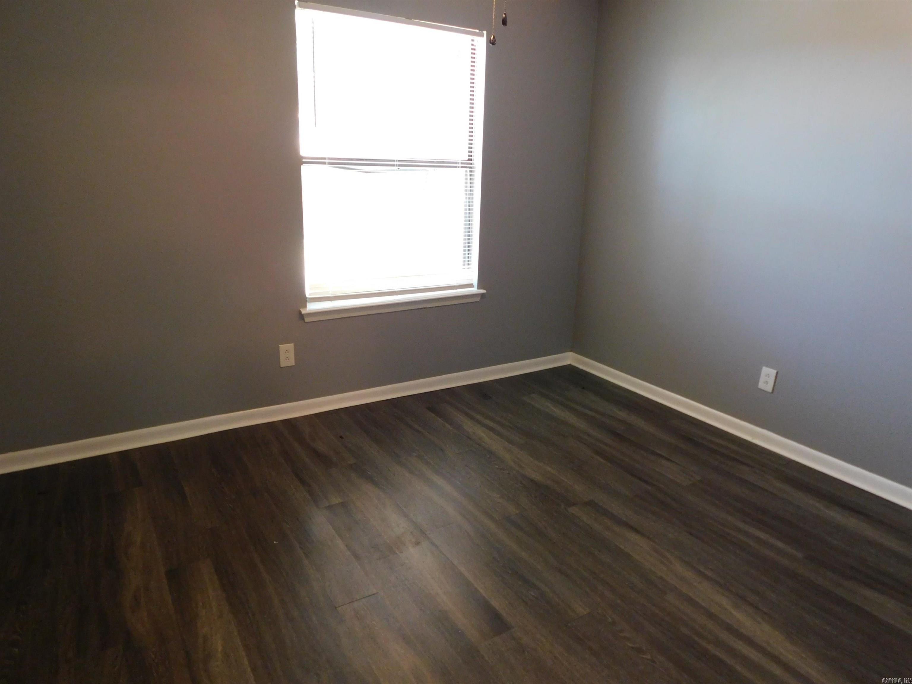 9 Meredith Court Property Photo 6