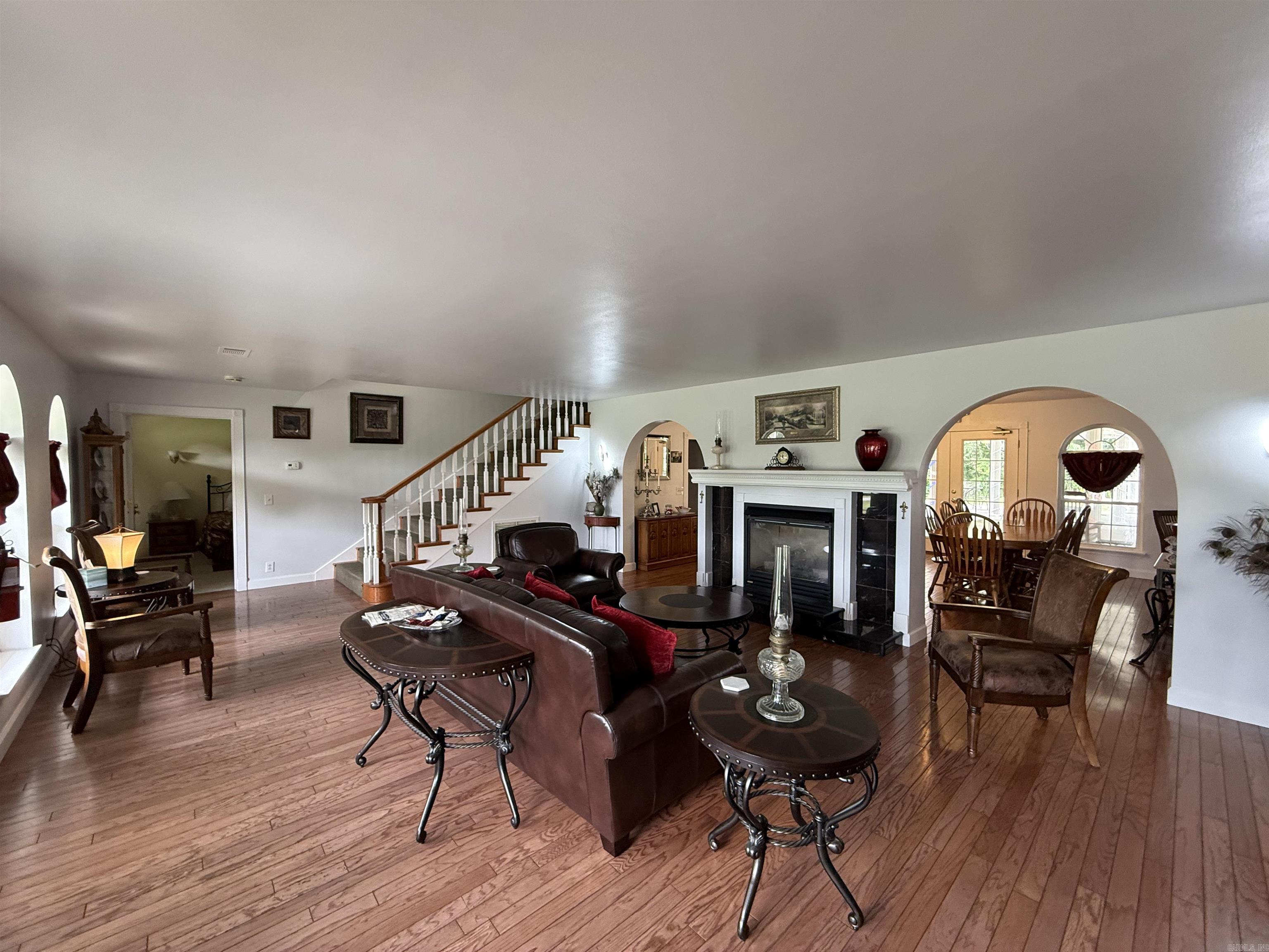 3144 Riverbend Road Property Photo 31