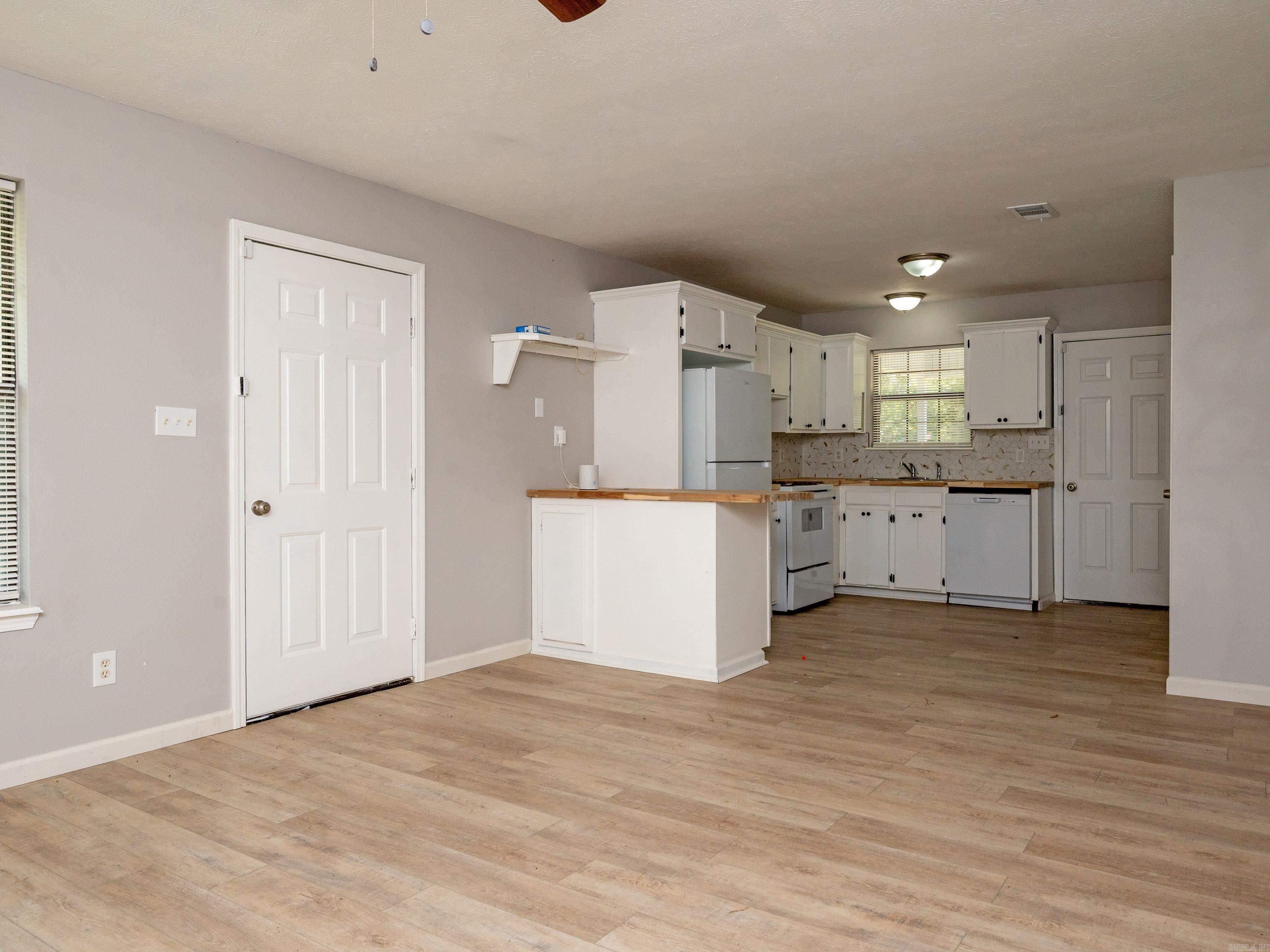 15 A Rolling Creek Property Photo 12