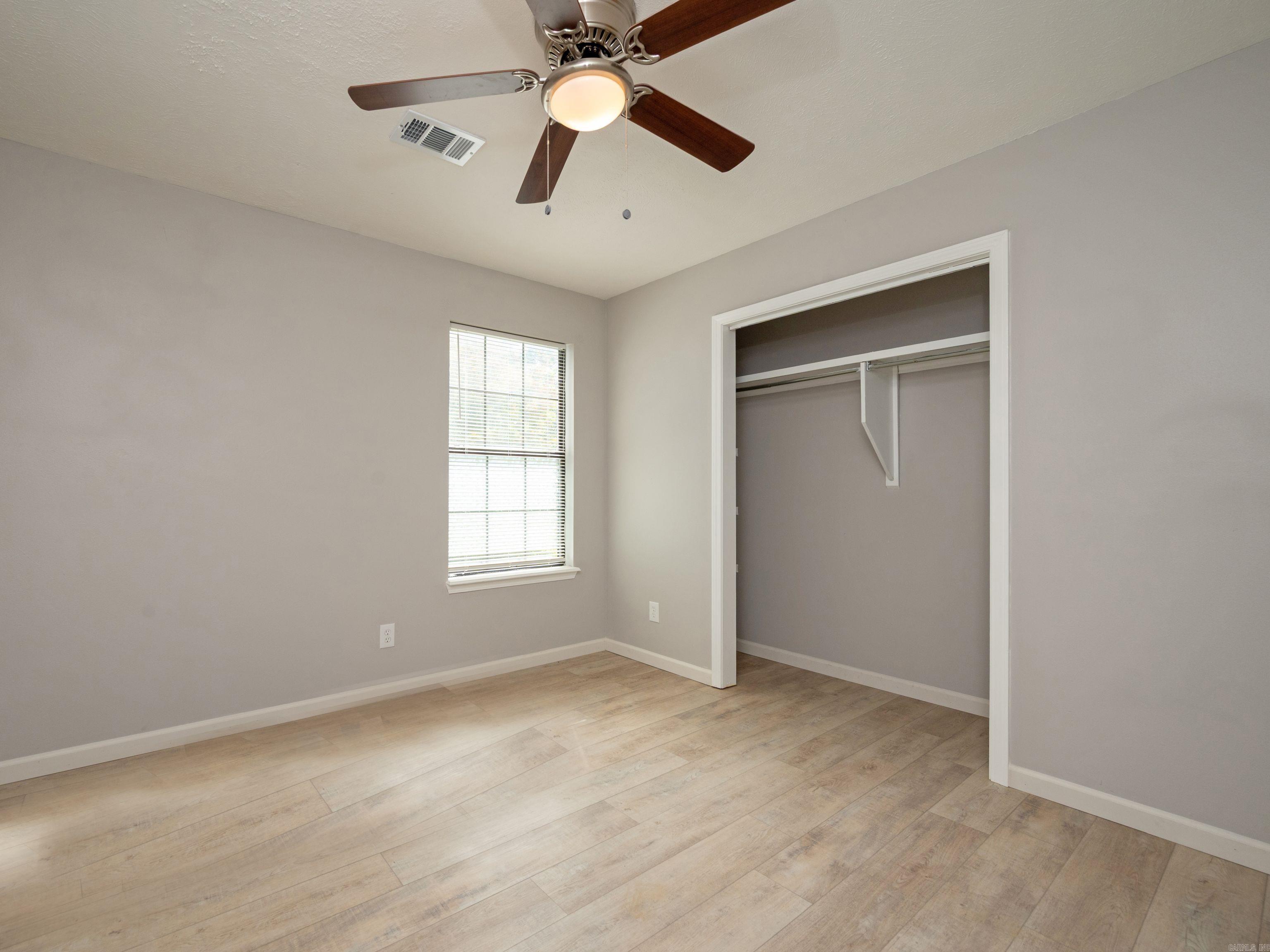 15 A Rolling Creek Property Photo 18