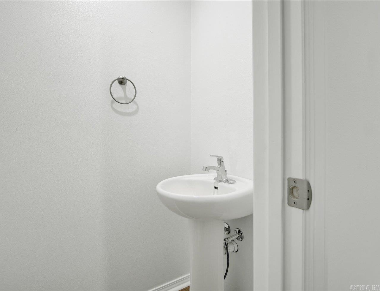 230 Moonlight Graham Boulevard Property Photo 4