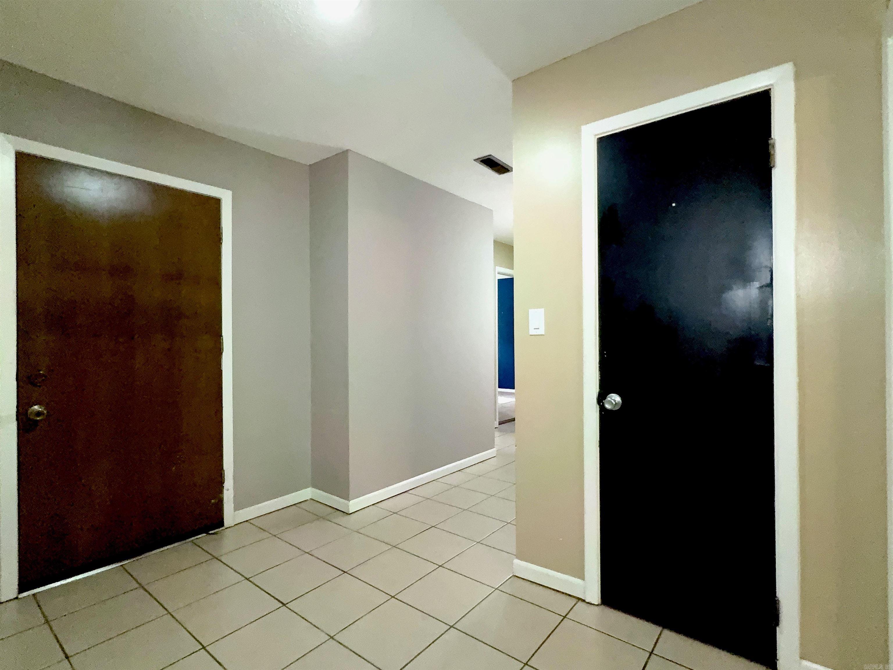 1009 Ridgetop Dr Property Photo 17