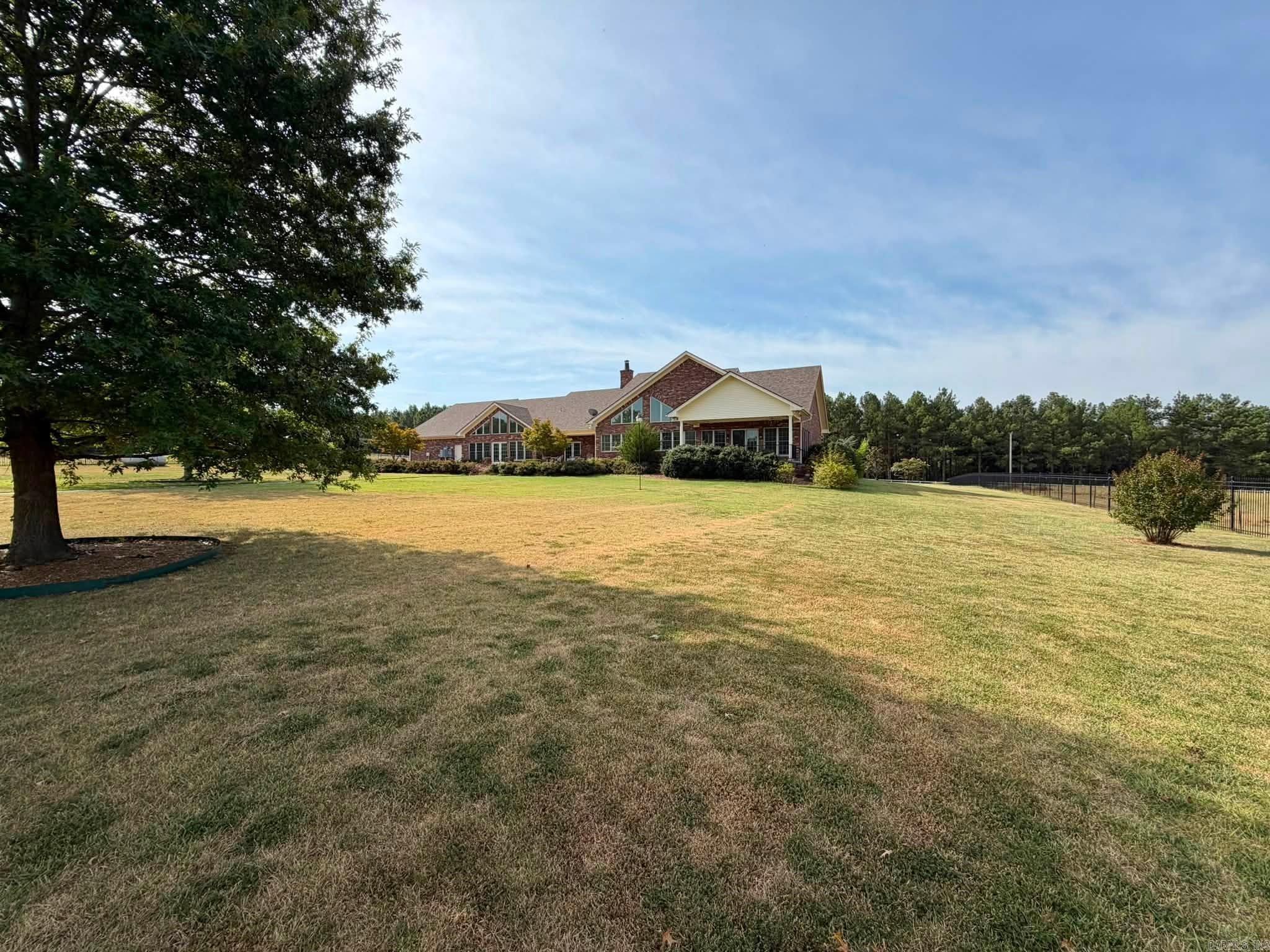 354 Old Mcintire Lane Property Photo 2