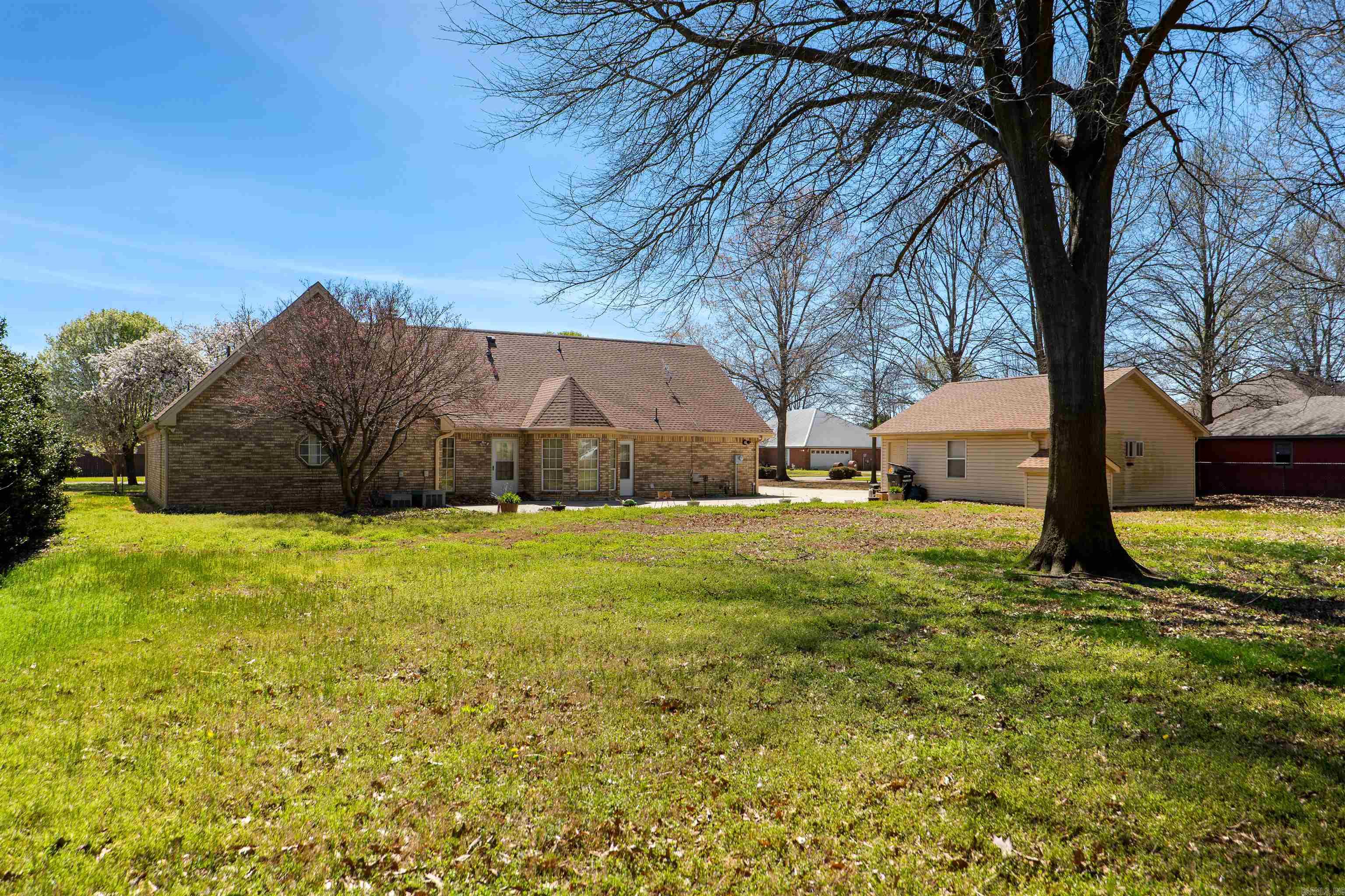 1404 Easy Street Property Photo 25