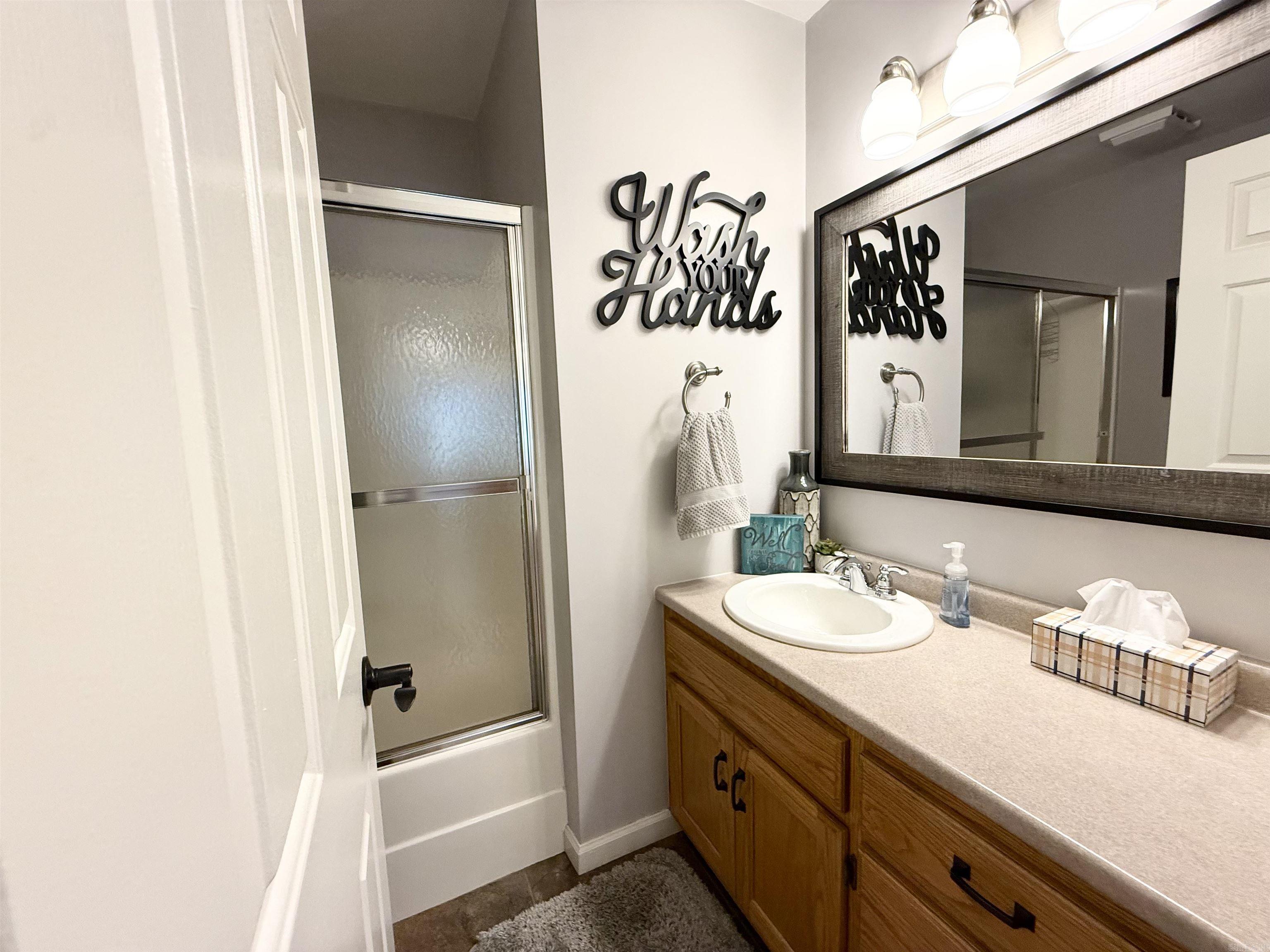 801 Hillview Property Photo 14