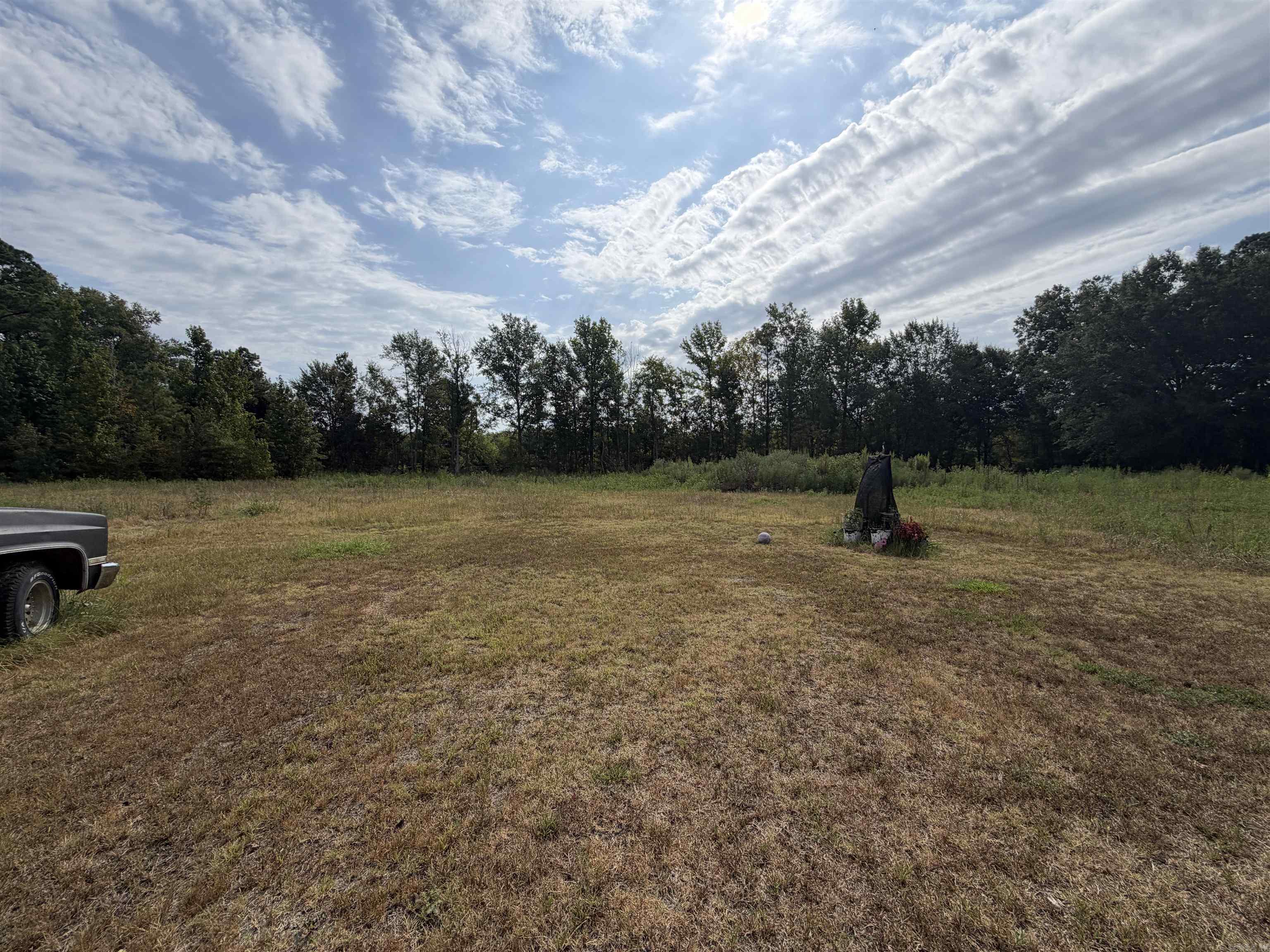 11609 Dollarway Road Property Photo 8