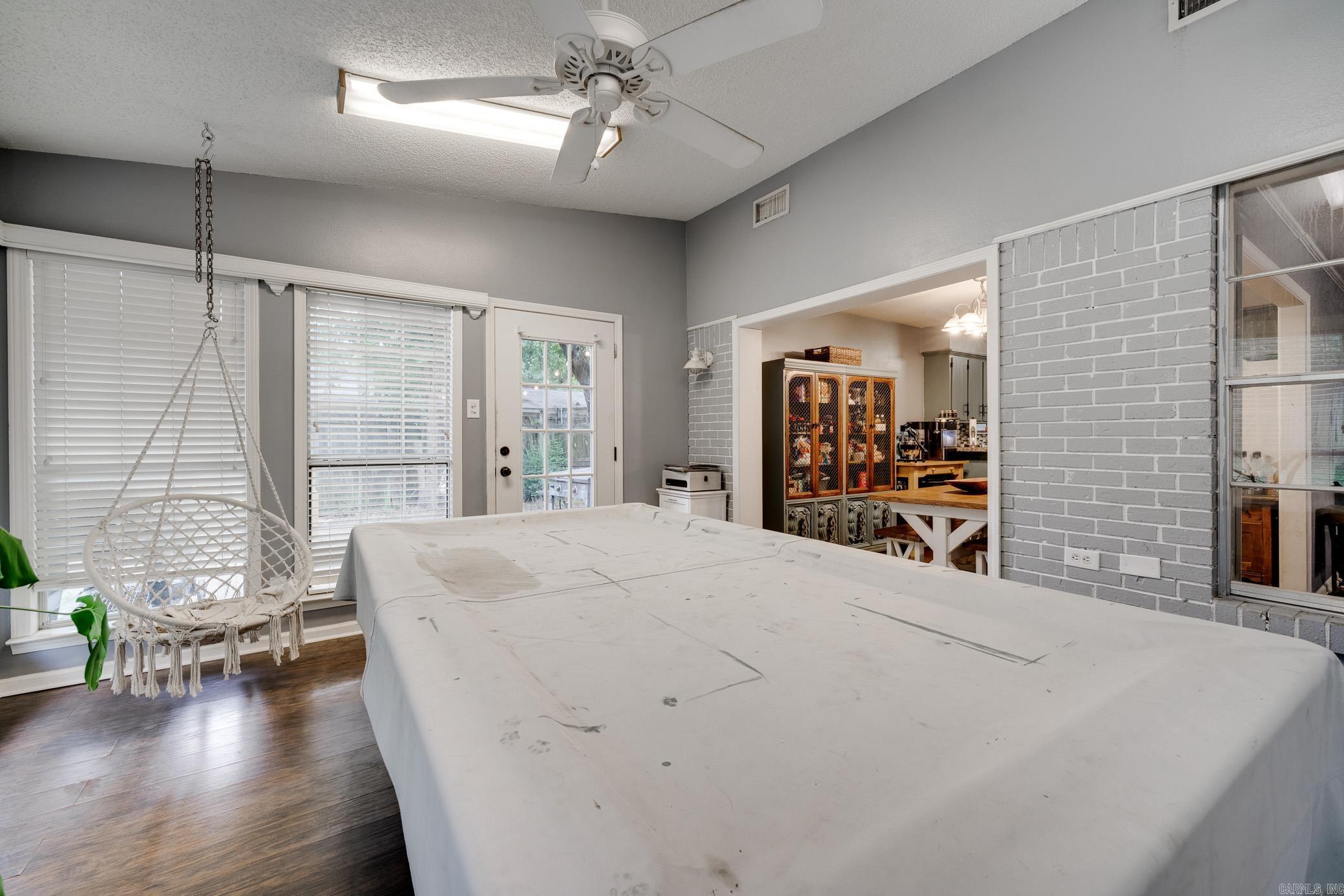 1320 Sunset Drive Property Photo 16