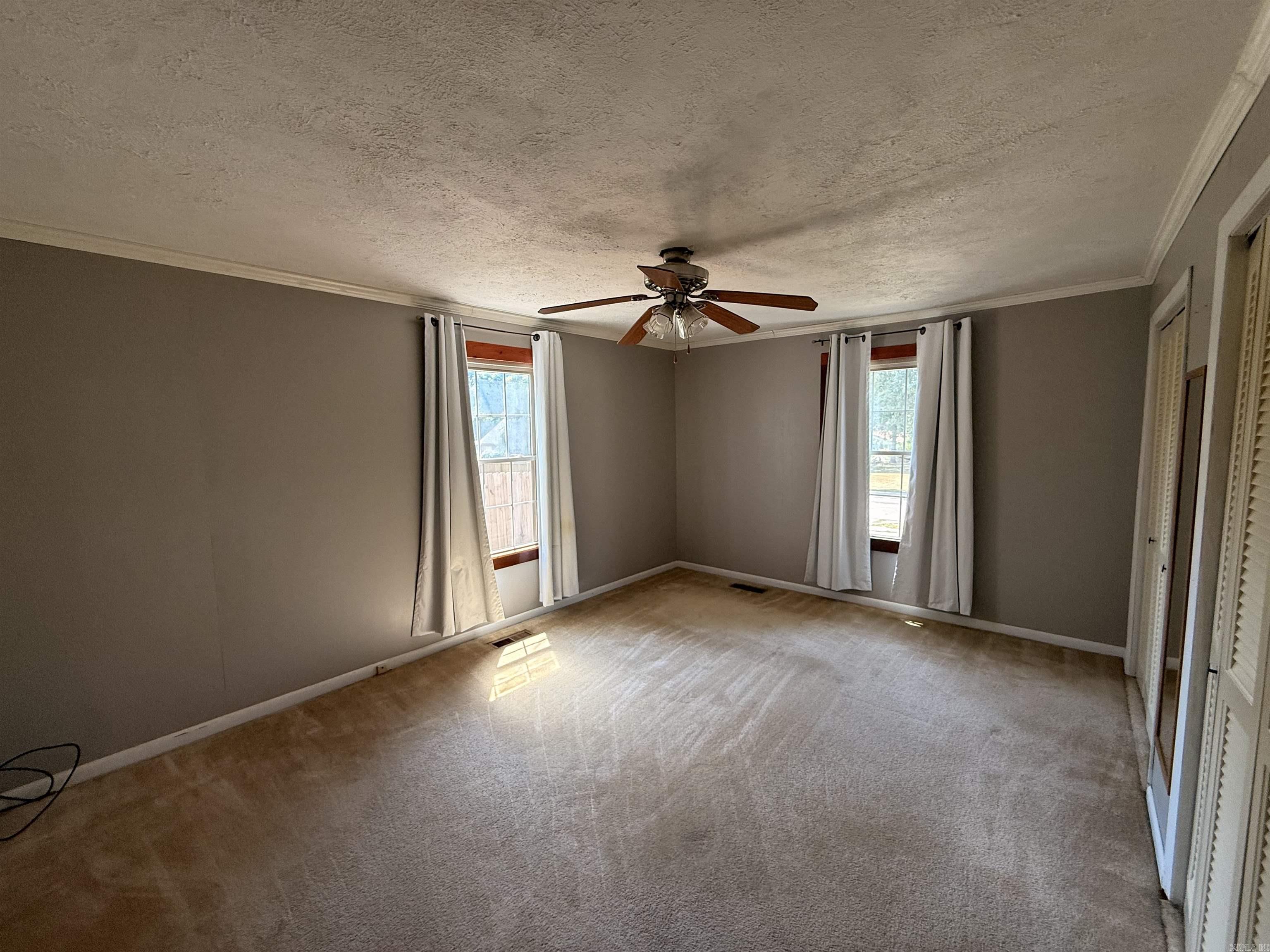 551 N 5th Avenue Property Photo 10