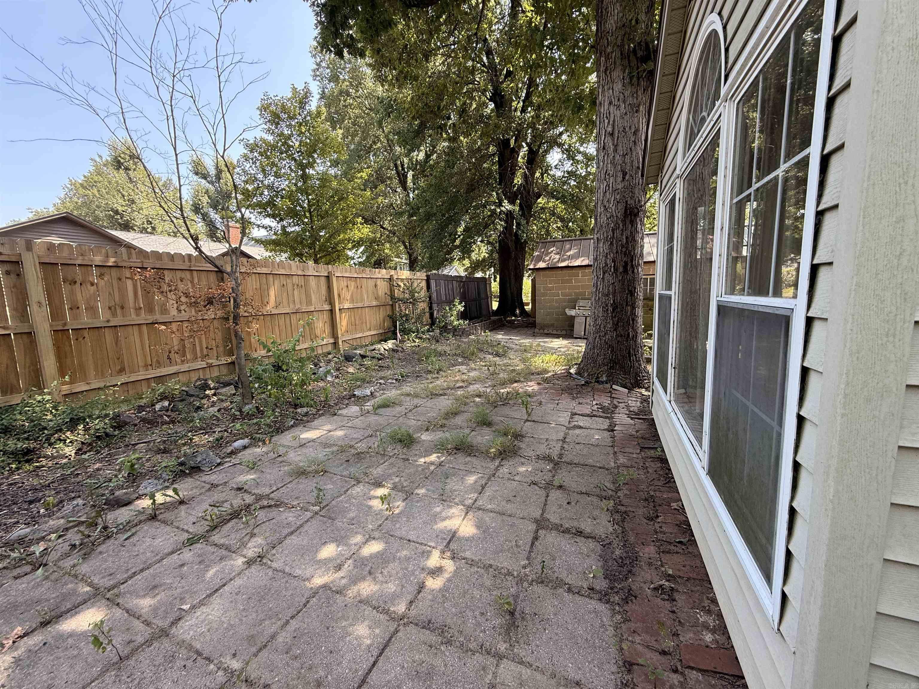 551 N 5th Avenue Property Photo 18