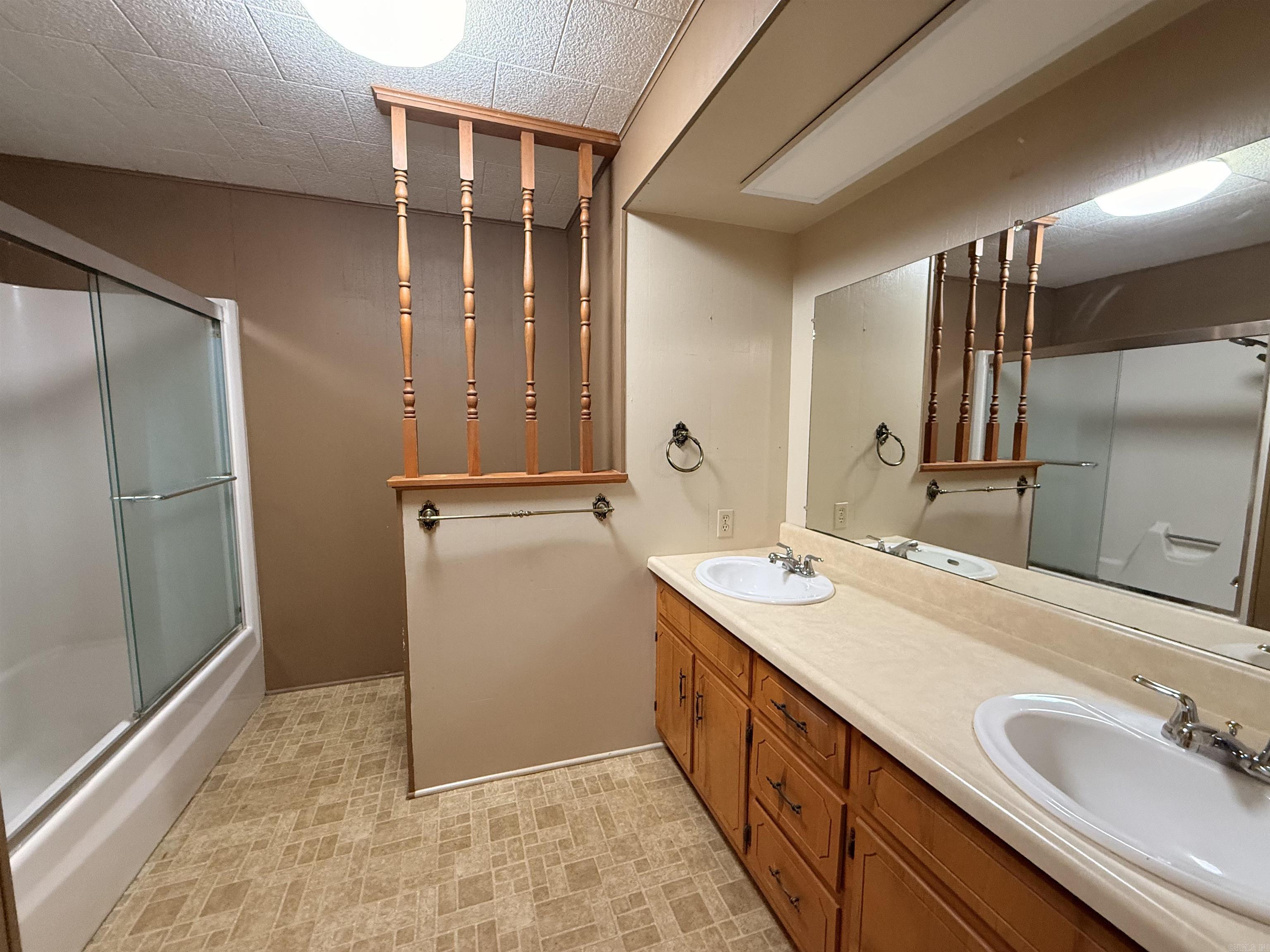 551 N 5th Avenue Property Photo 19