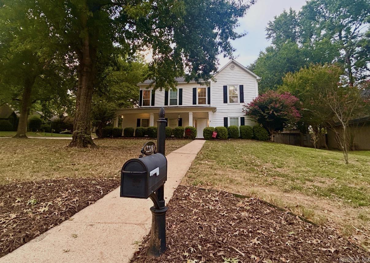 2210 S Fox Trail Property Photo 3