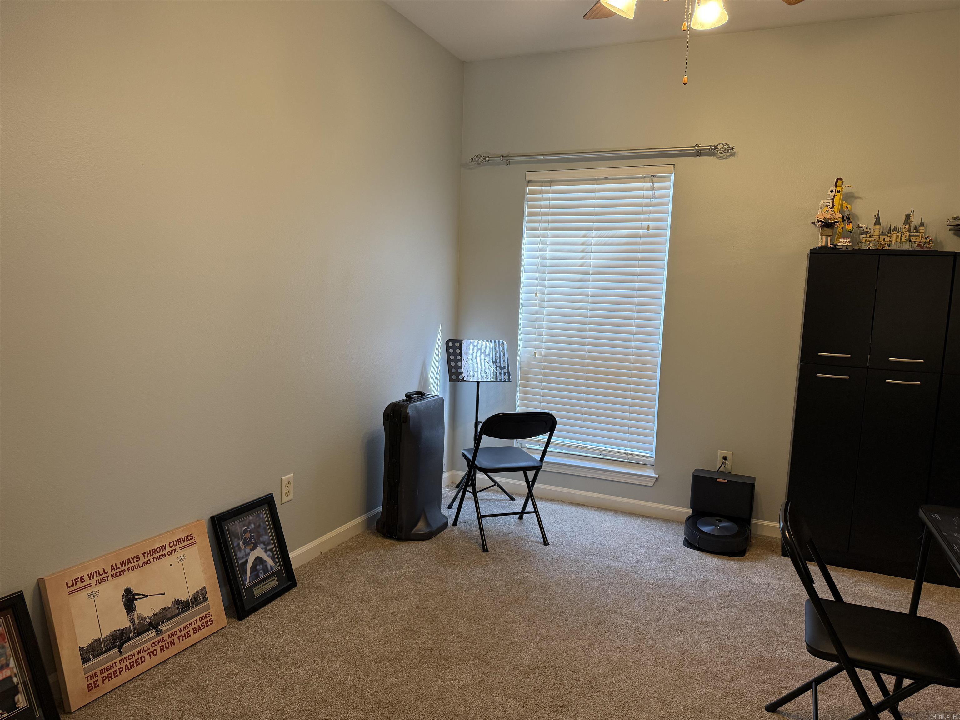 2210 S Fox Trail Property Photo 19
