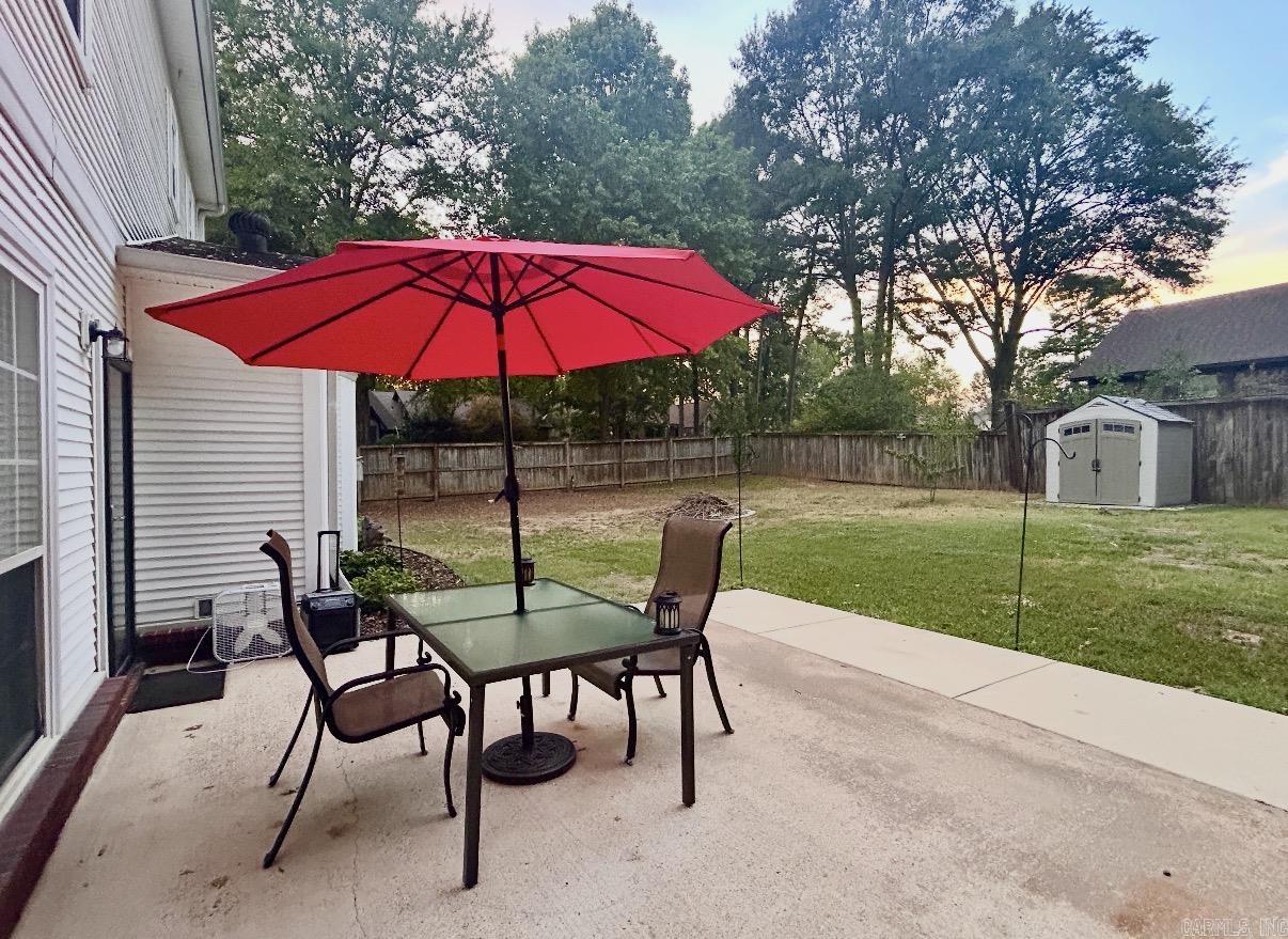 2210 S Fox Trail Property Photo 40