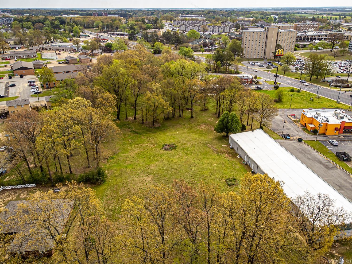 3.67 Acres Melrose Street Property Photo 22