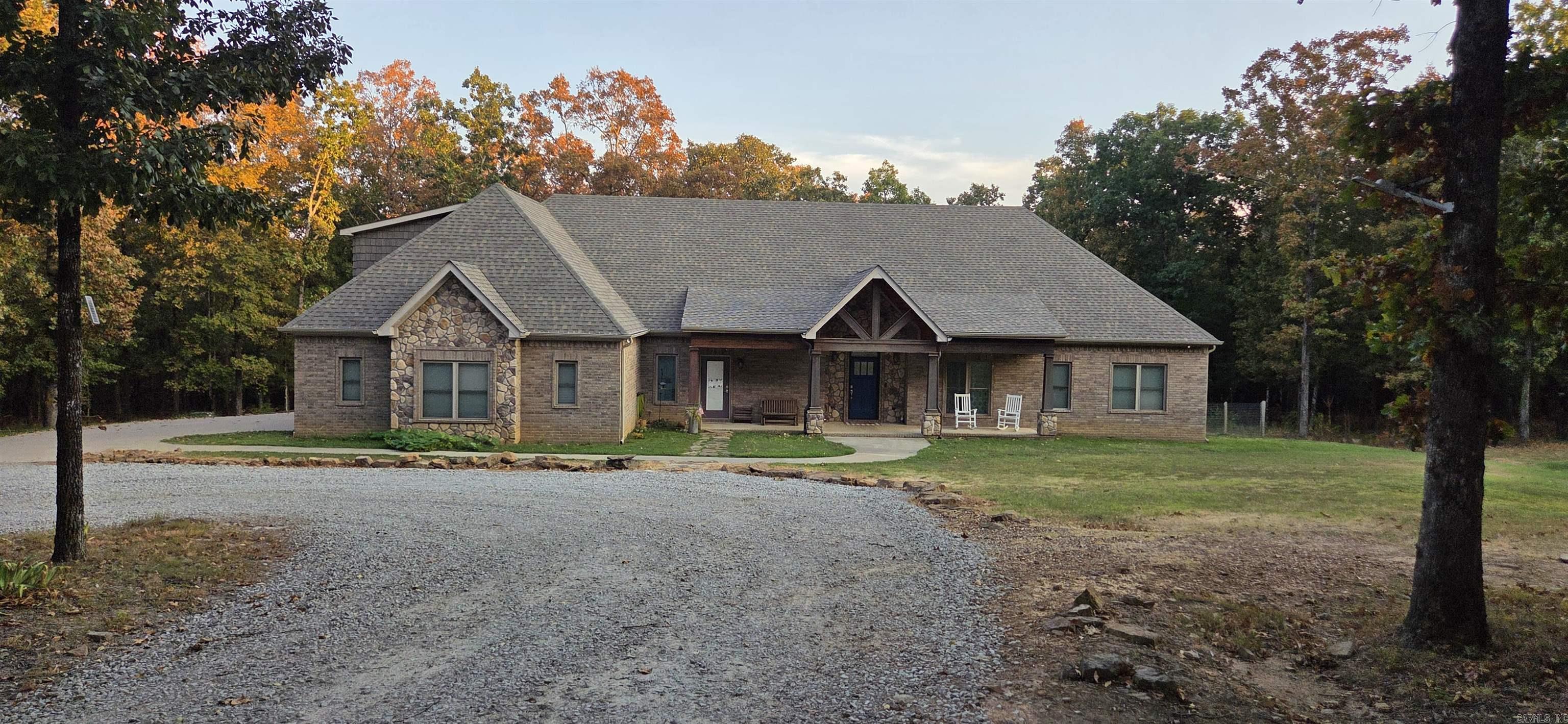 176 Red Bud Lane Property Photo 2