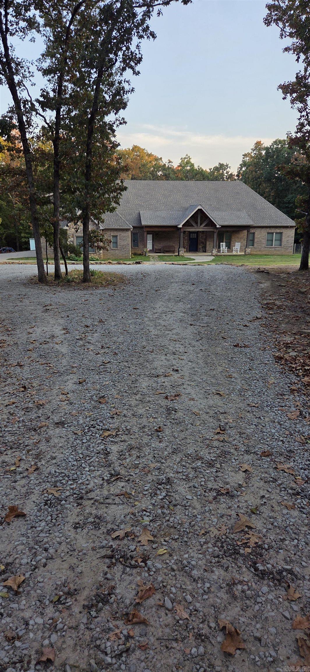 176 Red Bud Lane Property Photo 8