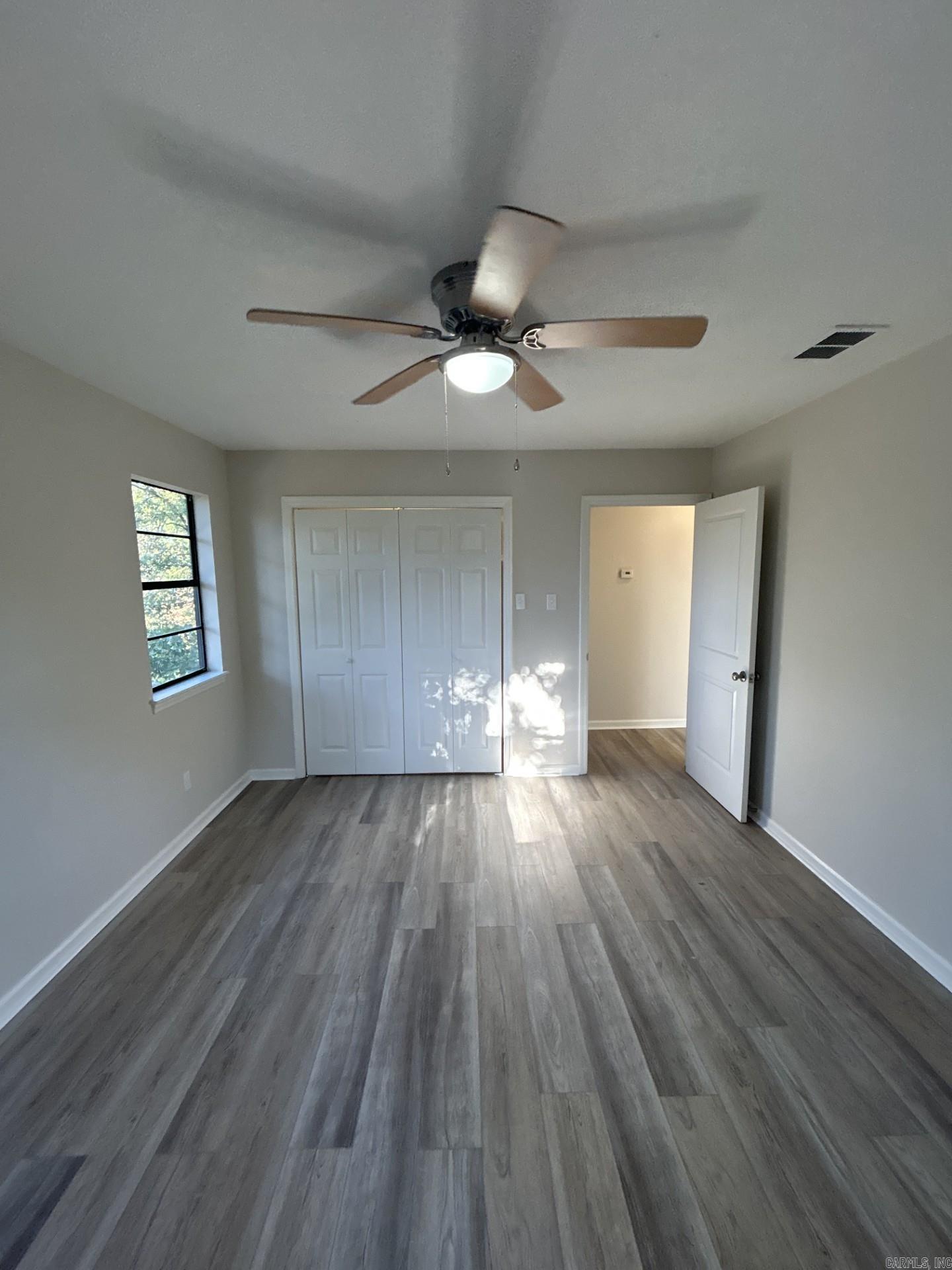 1807 Shumate Drive Property Photo 8