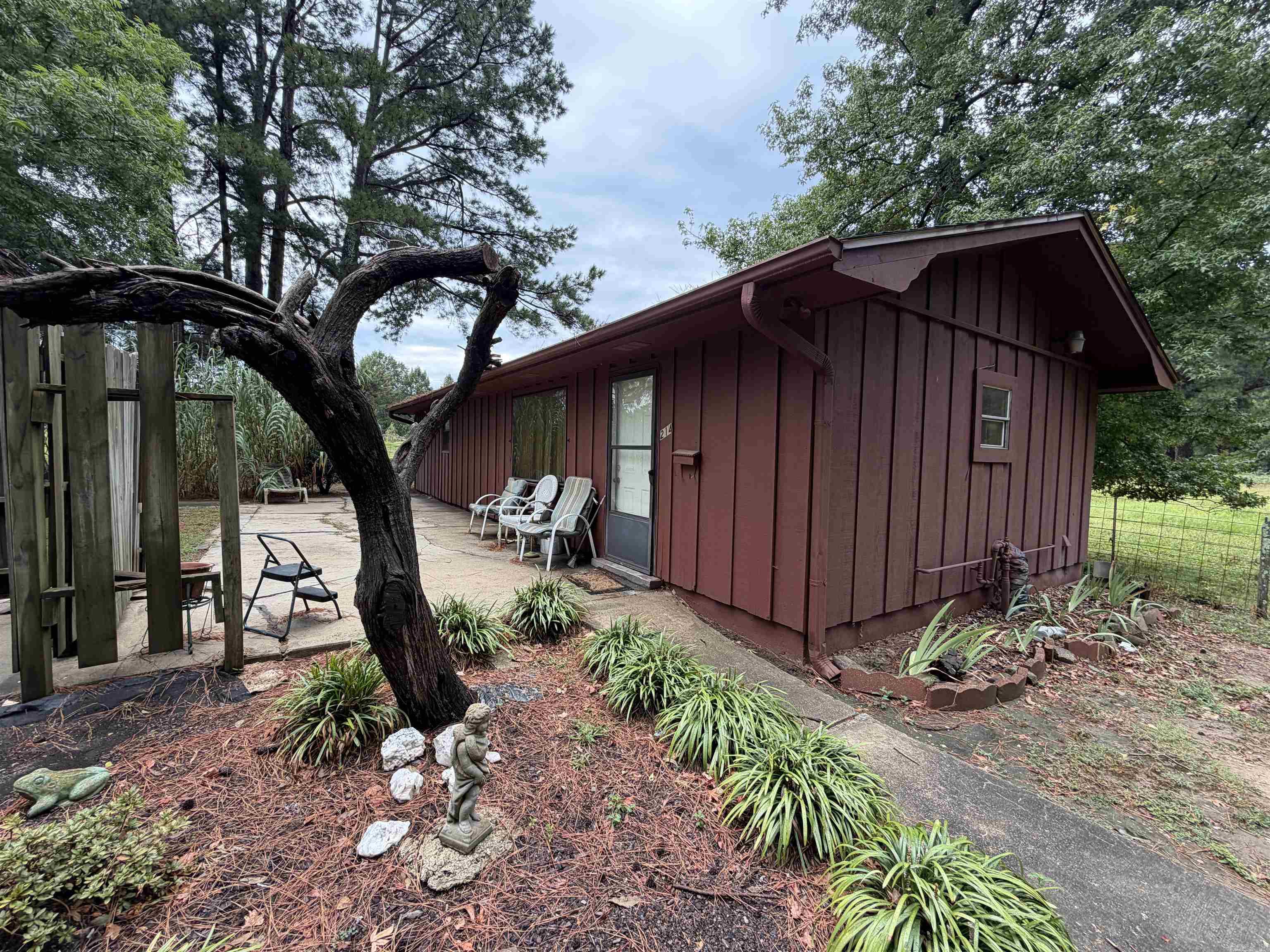 210 Monk Road Property Photo 28