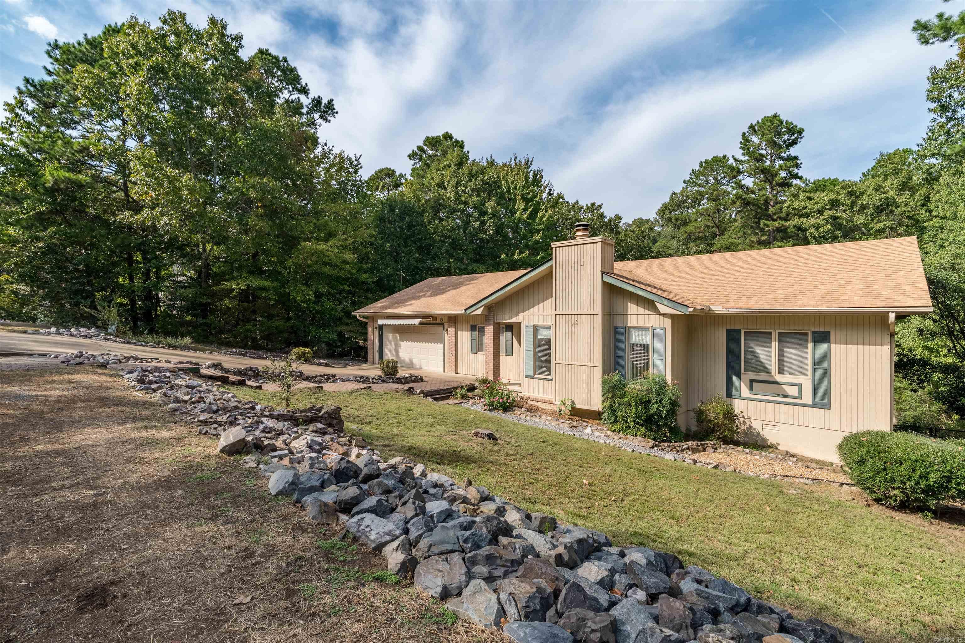 23 Coronado Lane Property Photo 2