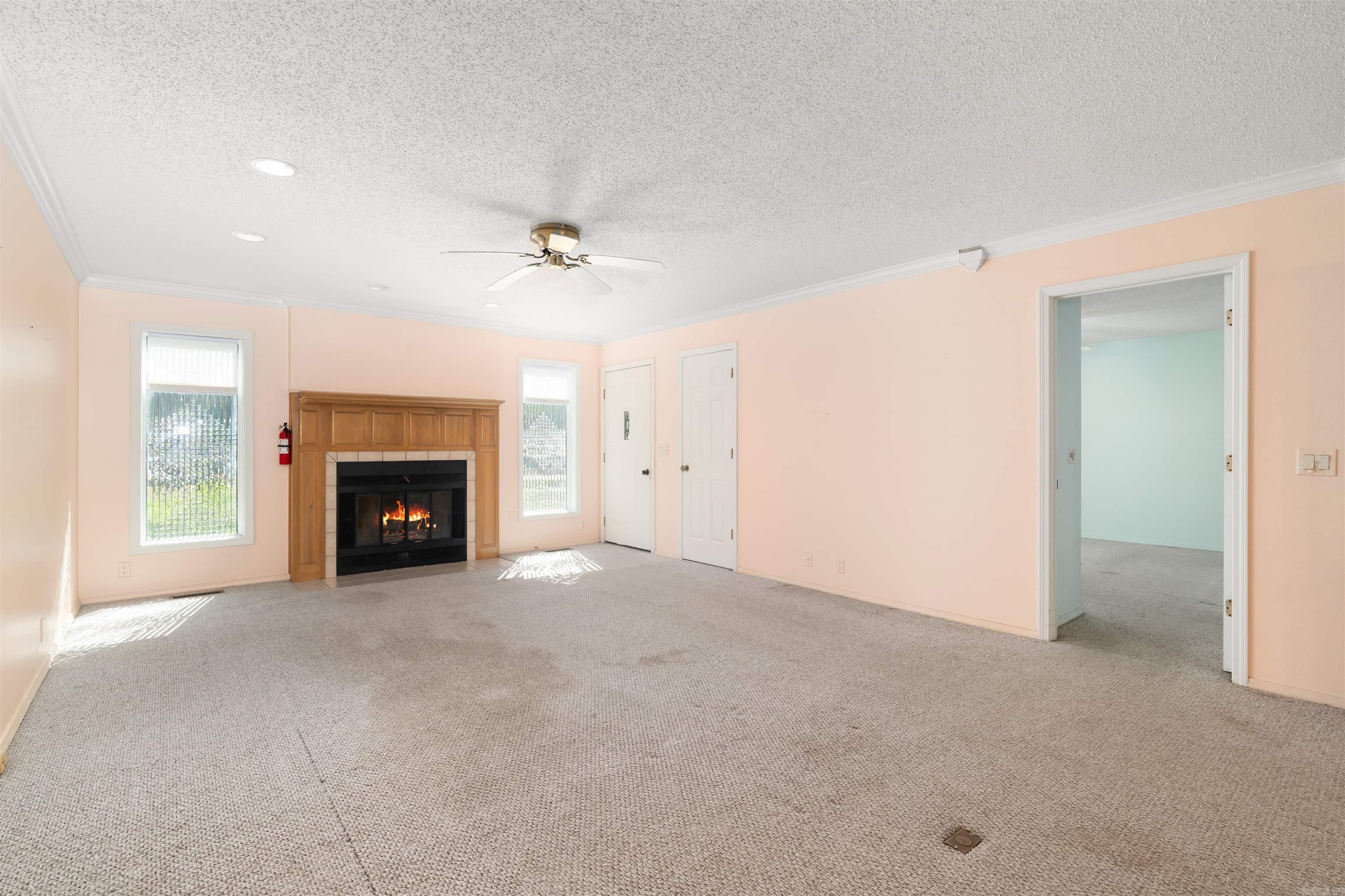 23 Coronado Lane Property Photo 8