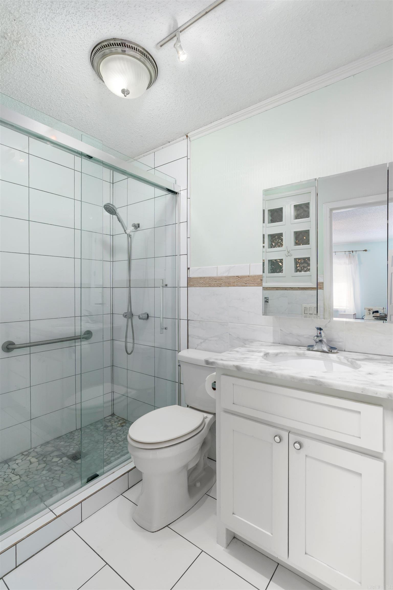 23 Coronado Lane Property Photo 19
