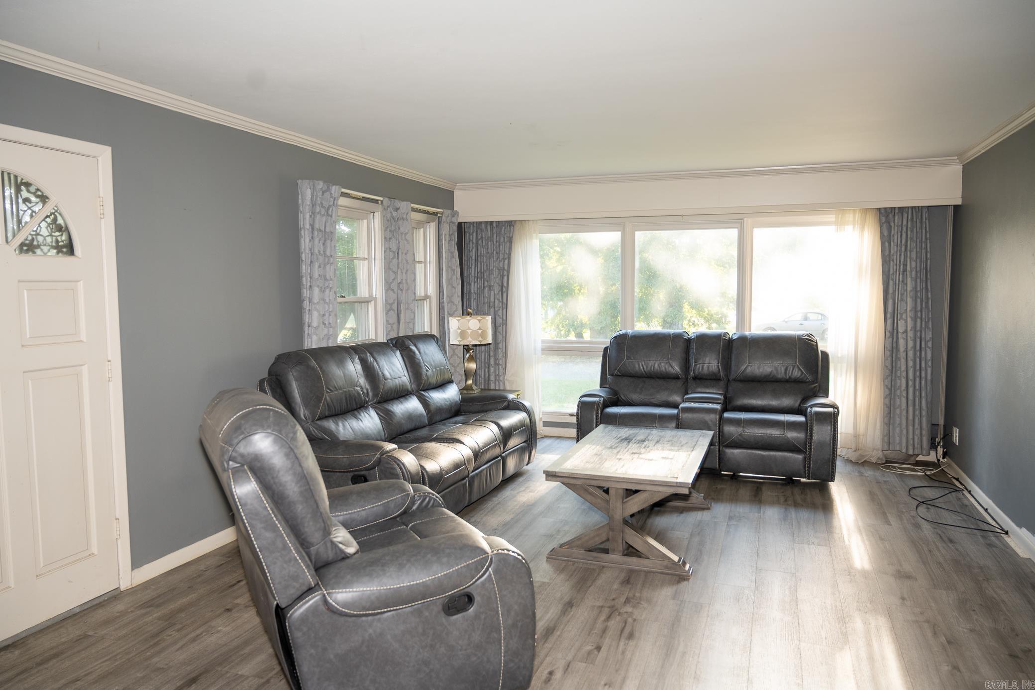 1002 Sycamore Drive Property Photo 14