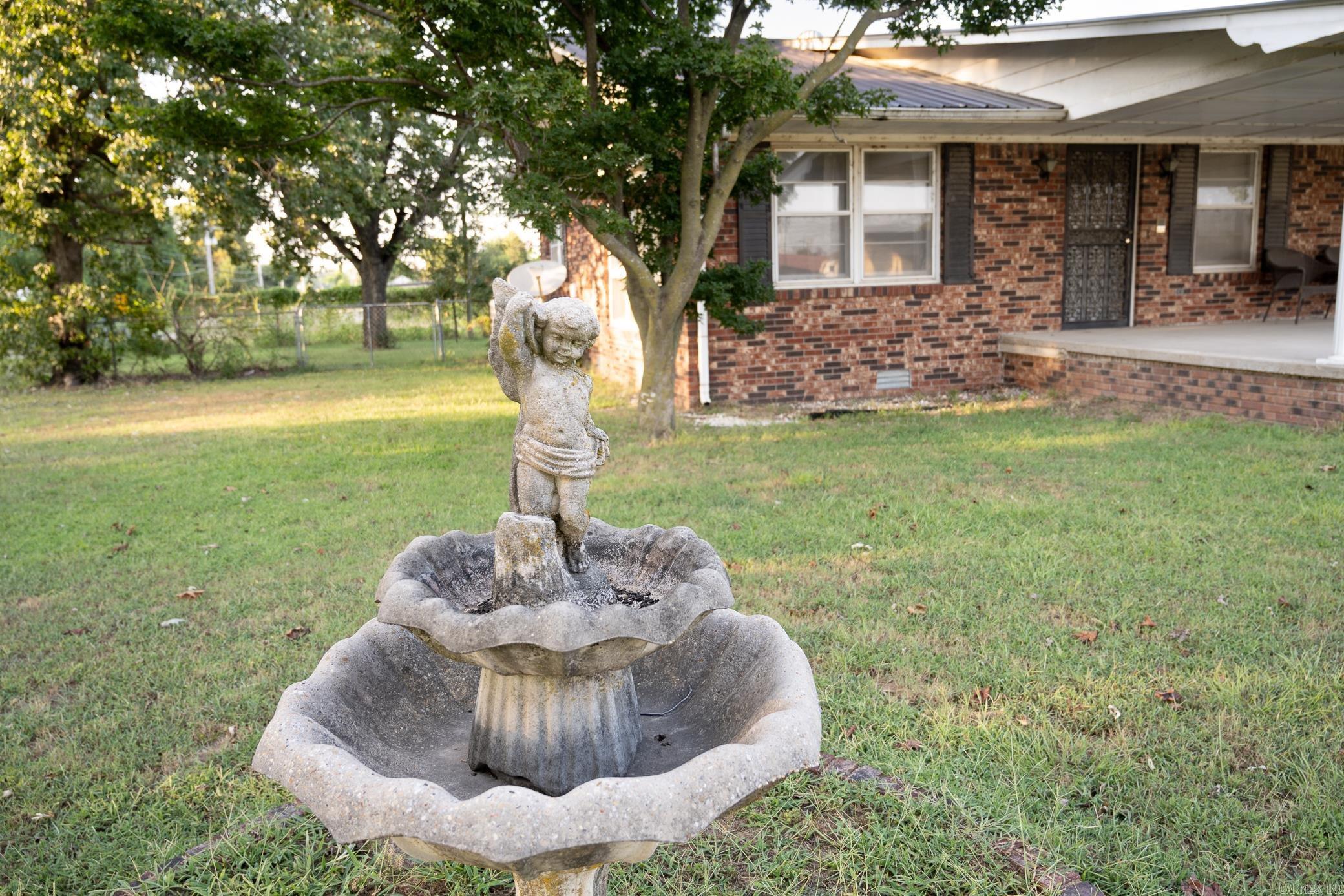 1002 Sycamore Drive Property Photo 32