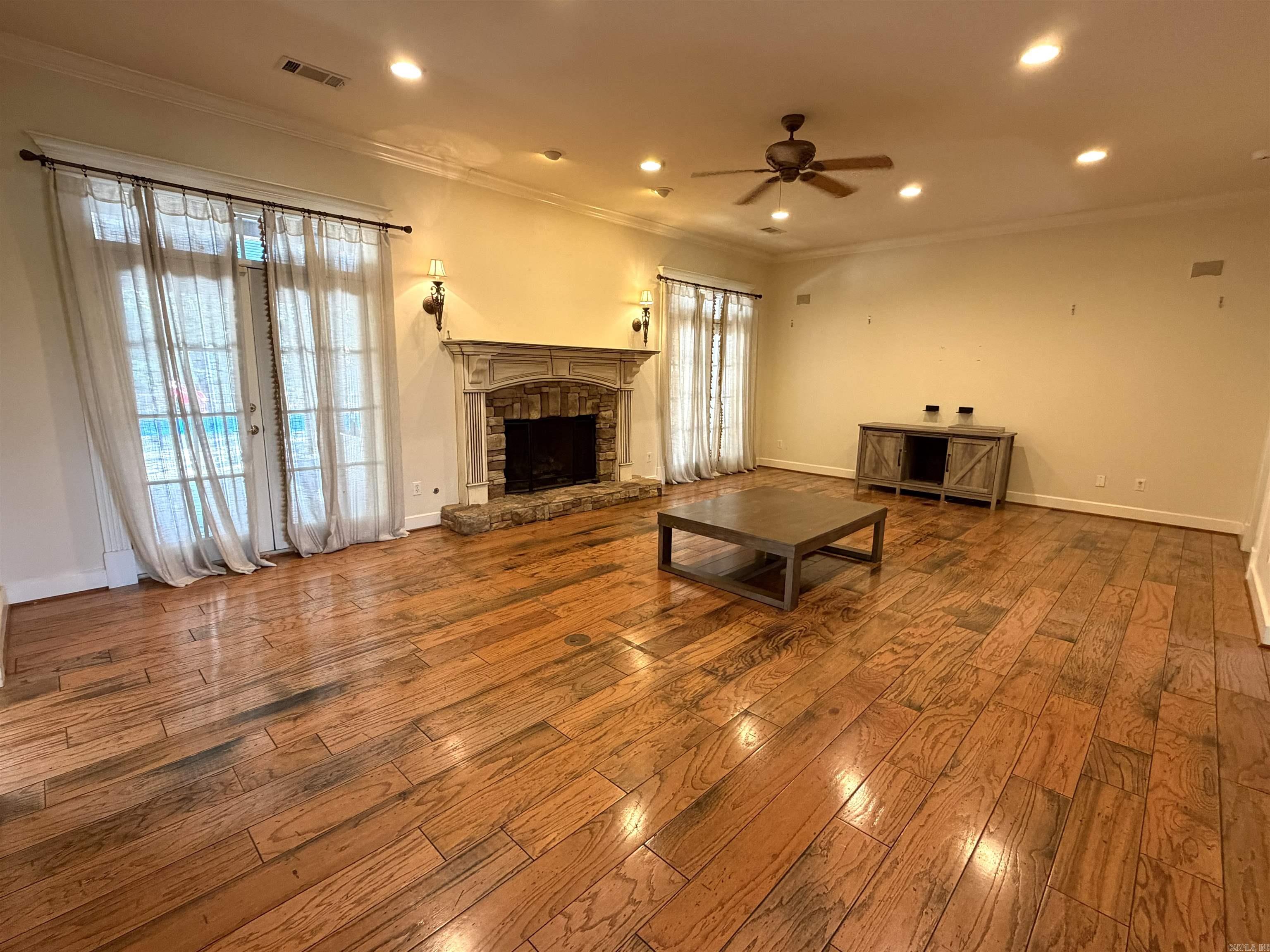 2020 Hickory Creek Circle Property Photo 8