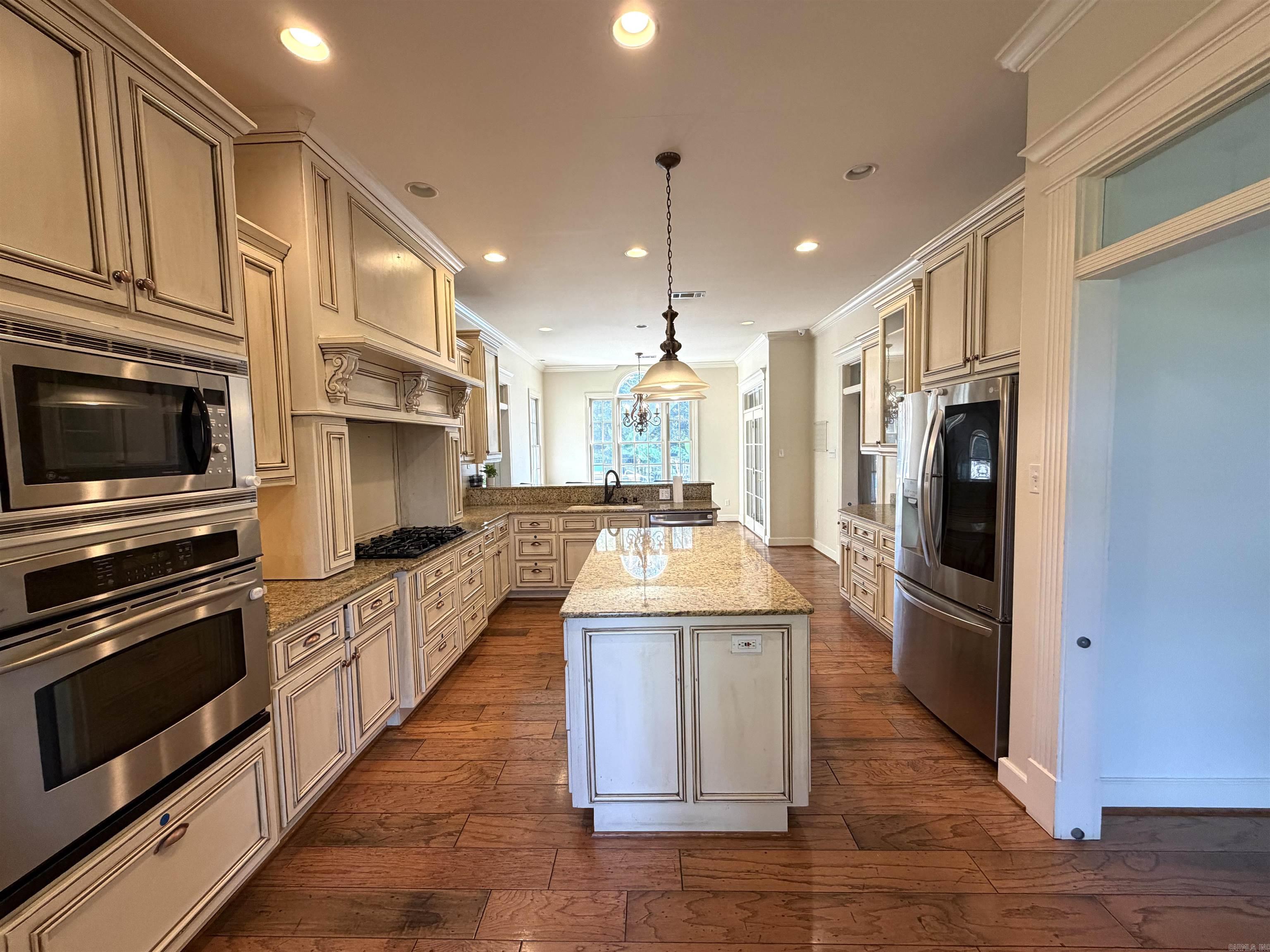 2020 Hickory Creek Circle Property Photo 13