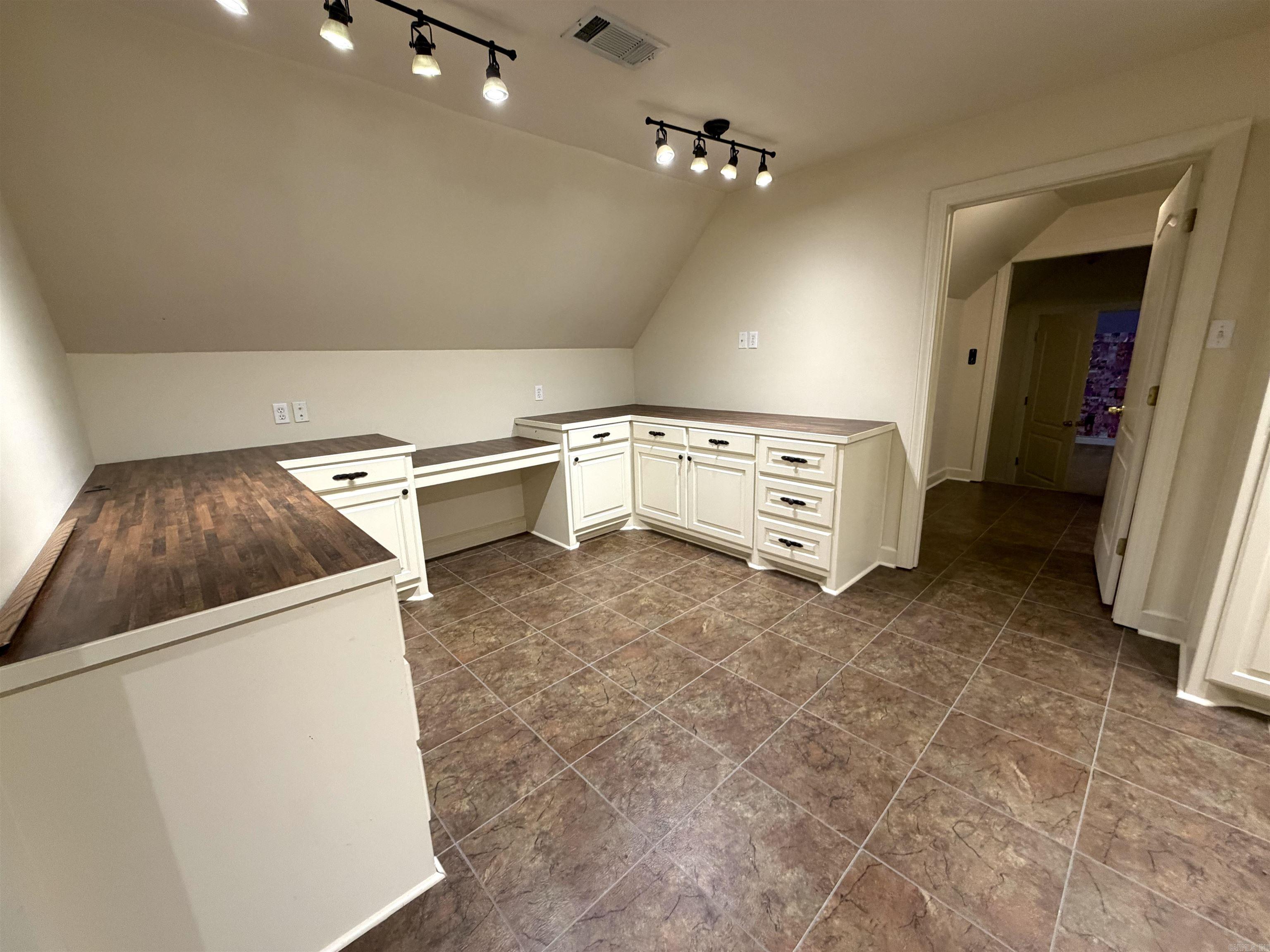 2020 Hickory Creek Circle Property Photo 39