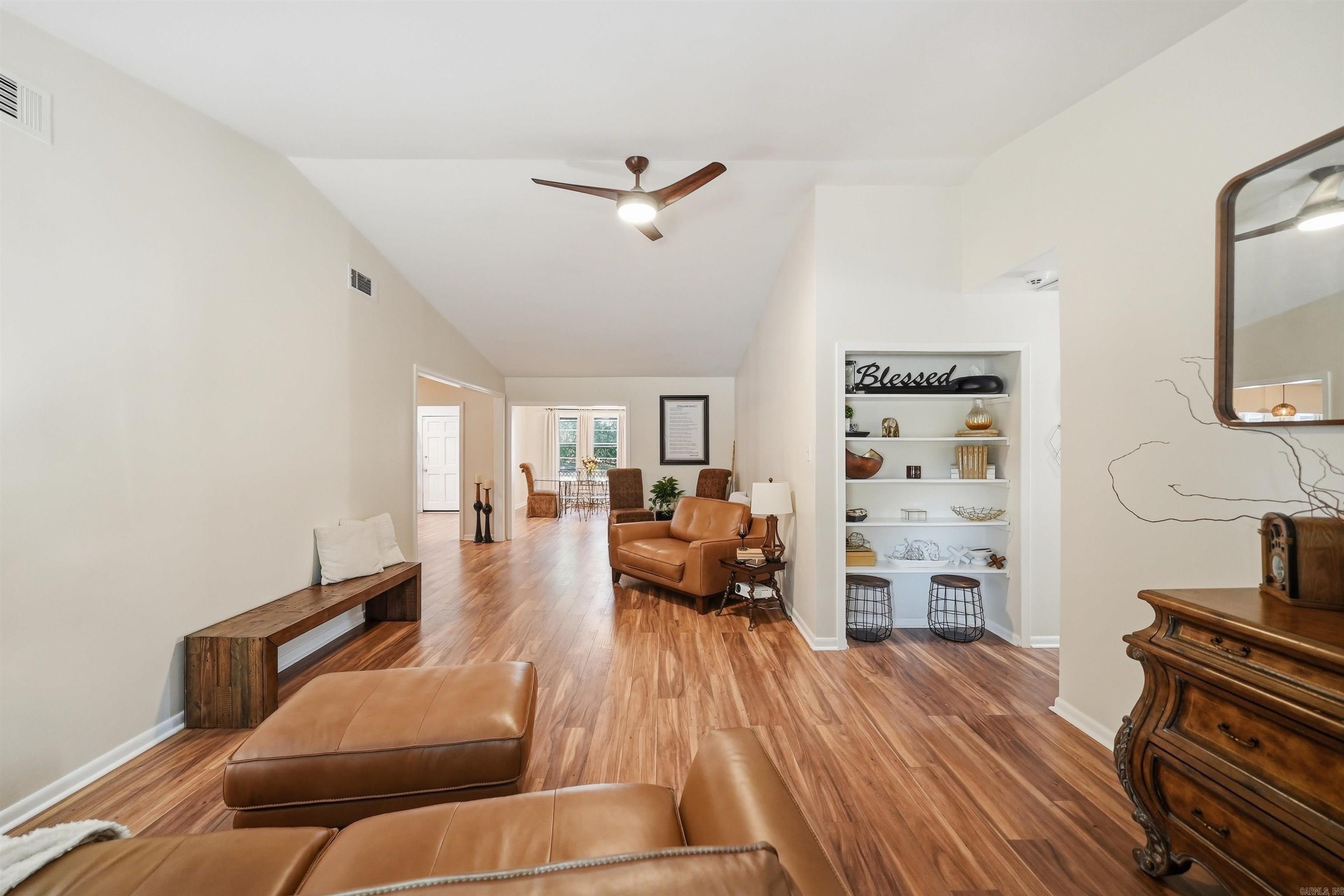 4 Sallisaw Circle Property Photo 6