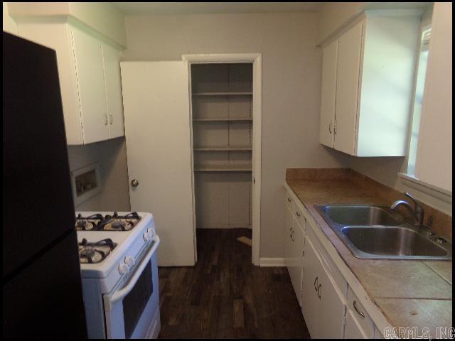 19 Portsmouth Property Photo 5