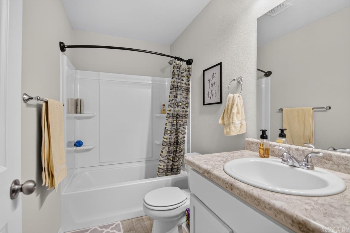 3000 Emerald Park Trail Property Photo 23