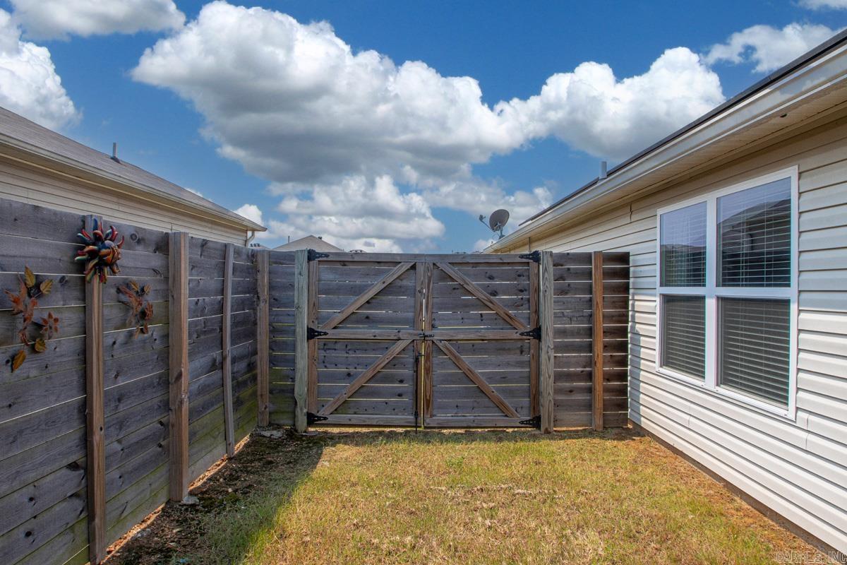 3000 Emerald Park Trail Property Photo 28