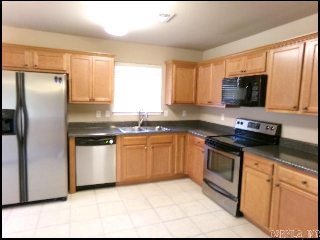 13757 Cedar Glen Cove Property Photo 7