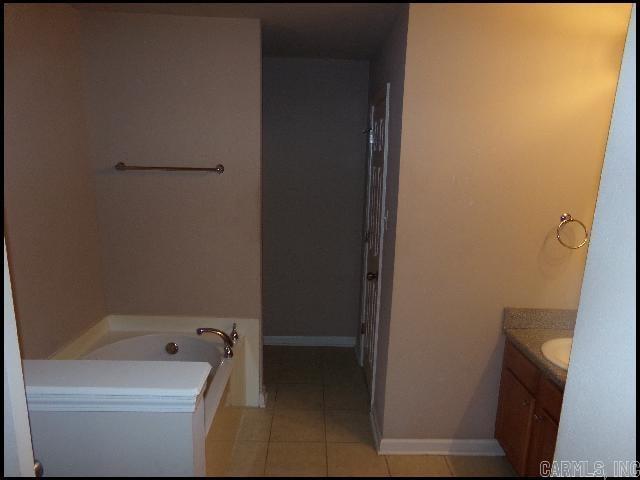 13757 Cedar Glen Cove Property Photo 13