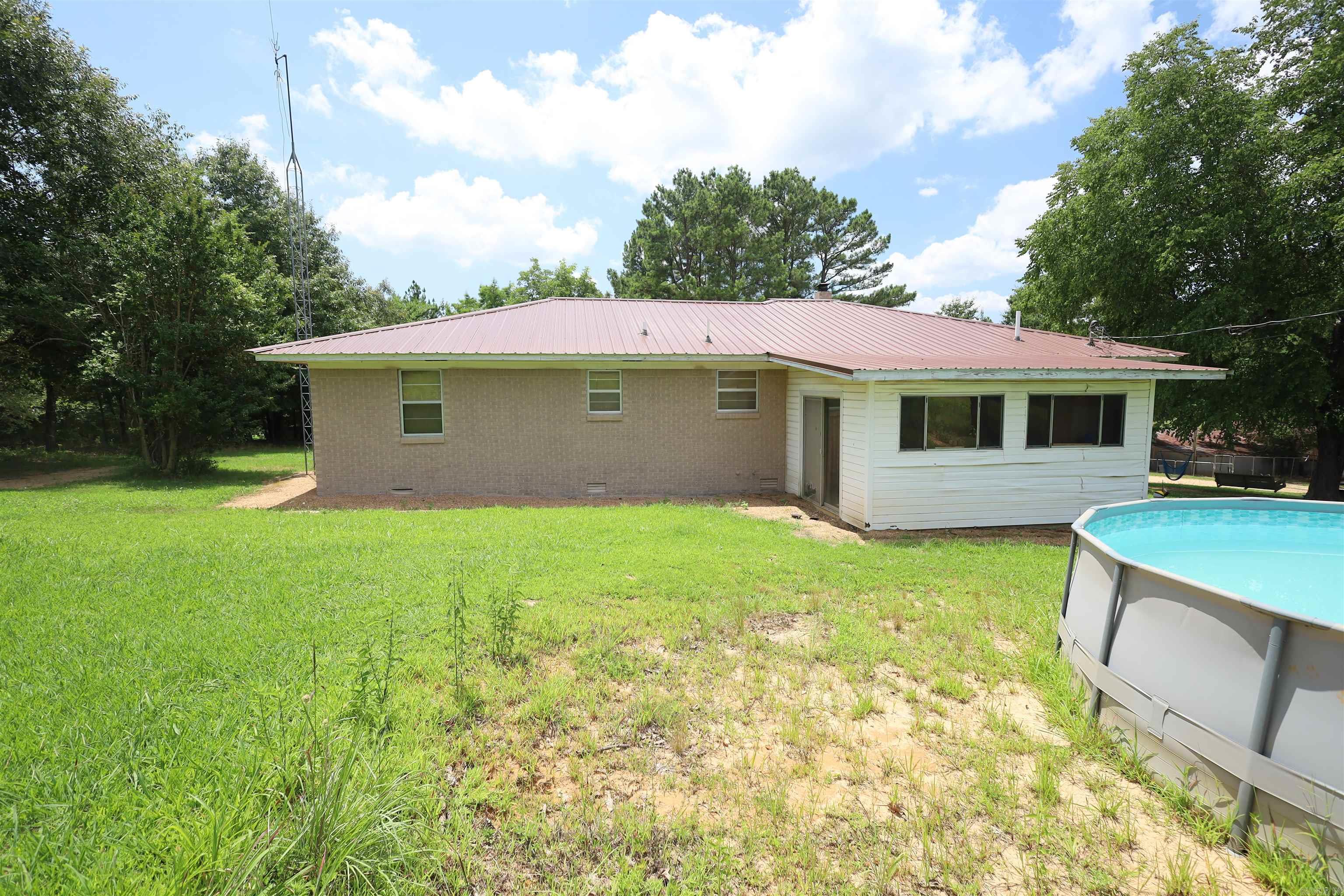 303 County Road 401 Property Photo 19