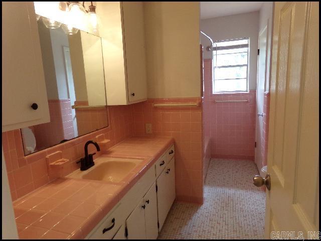 4500 Arlington Drive Property Photo 13