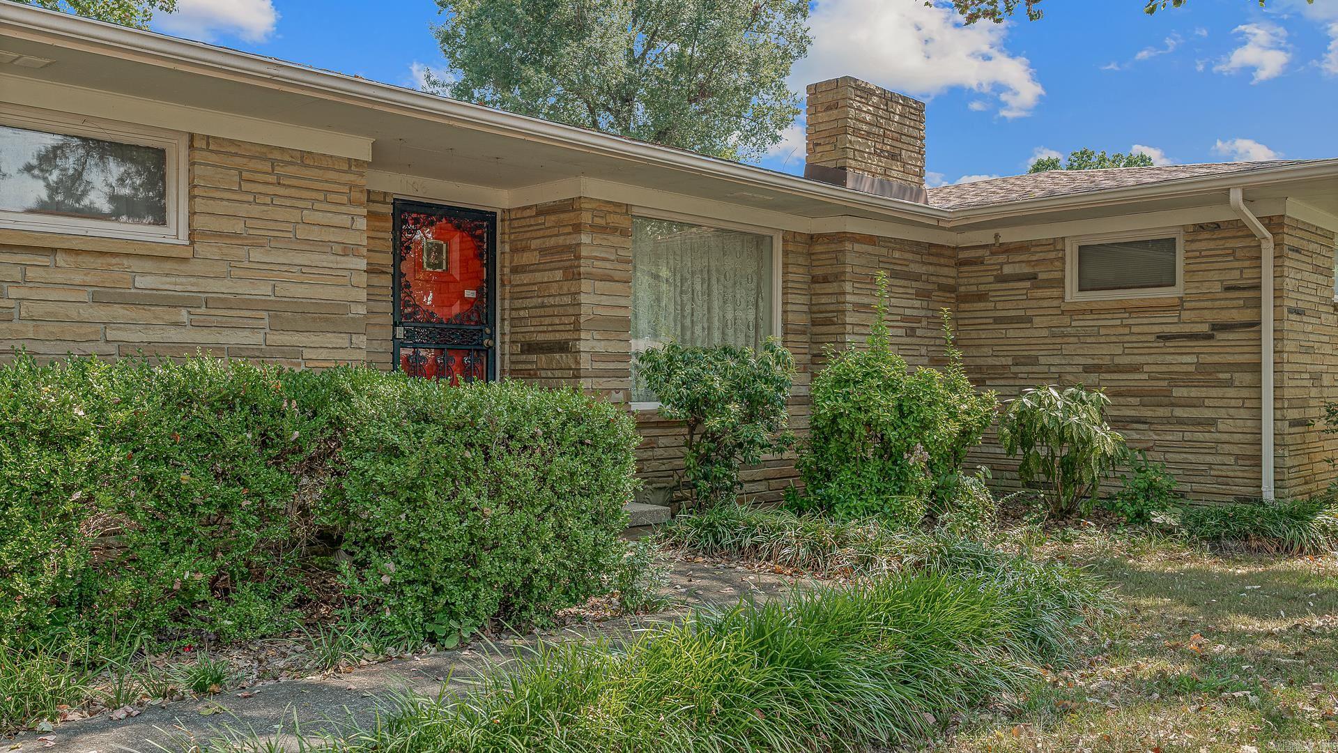 1106 Cardinal Road Property Photo 1