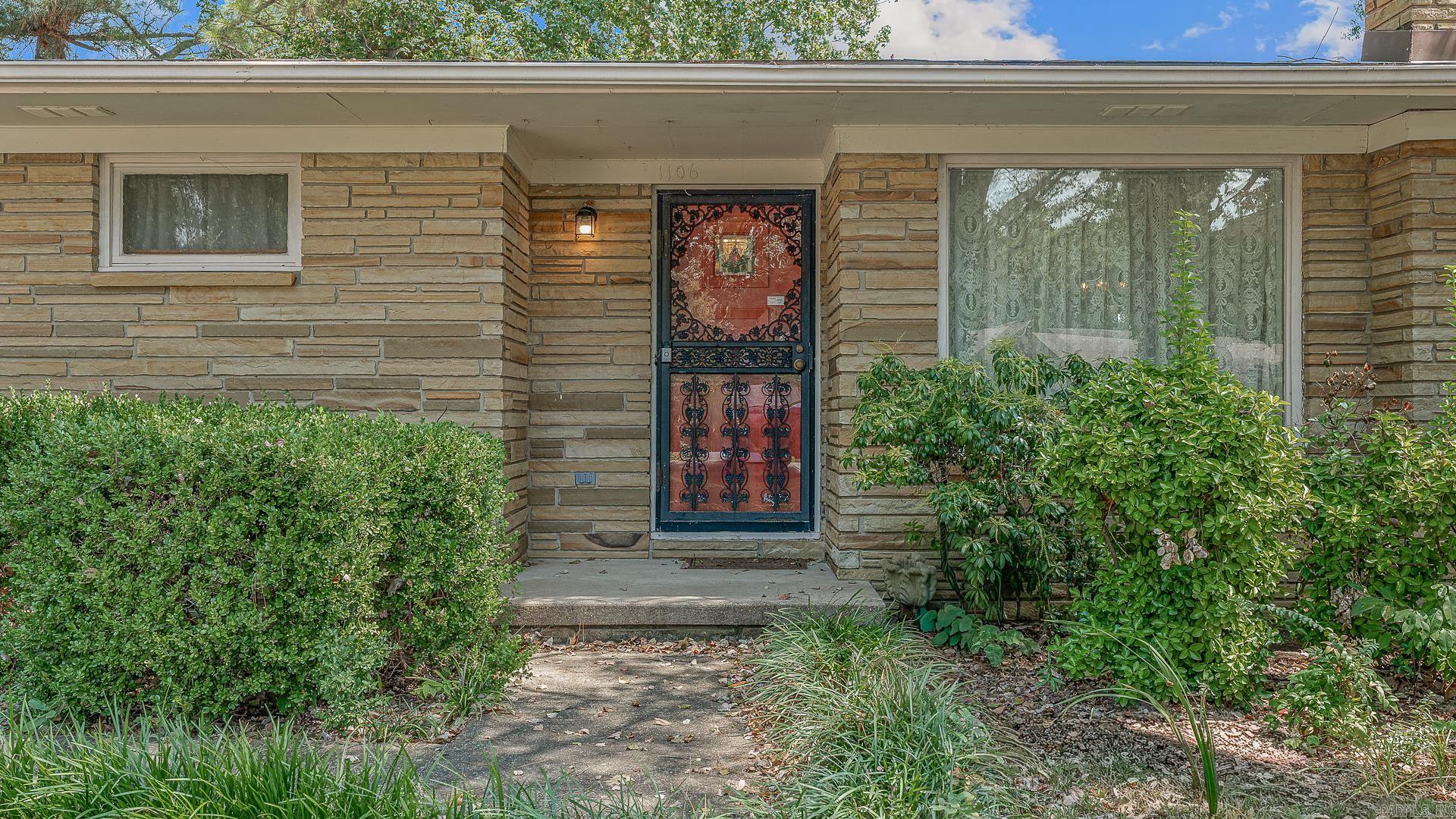 1106 Cardinal Road Property Photo 2
