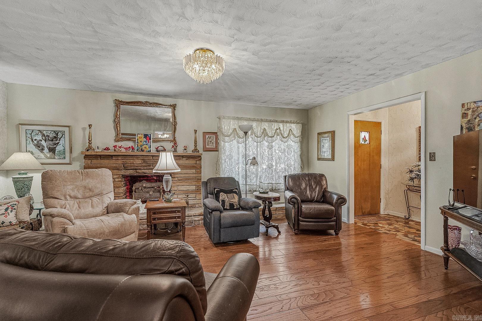 1106 Cardinal Road Property Photo 12