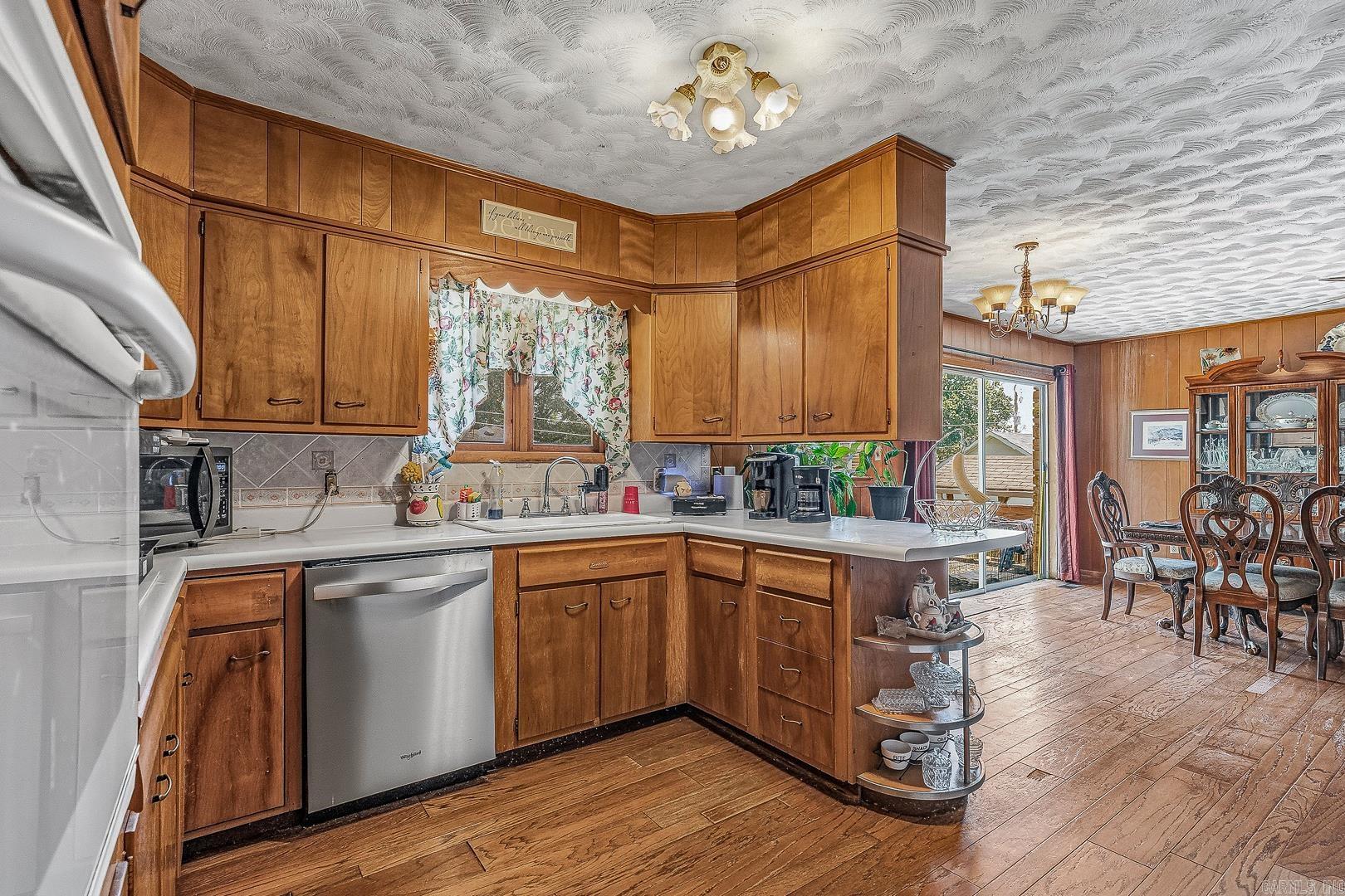 1106 Cardinal Road Property Photo 15