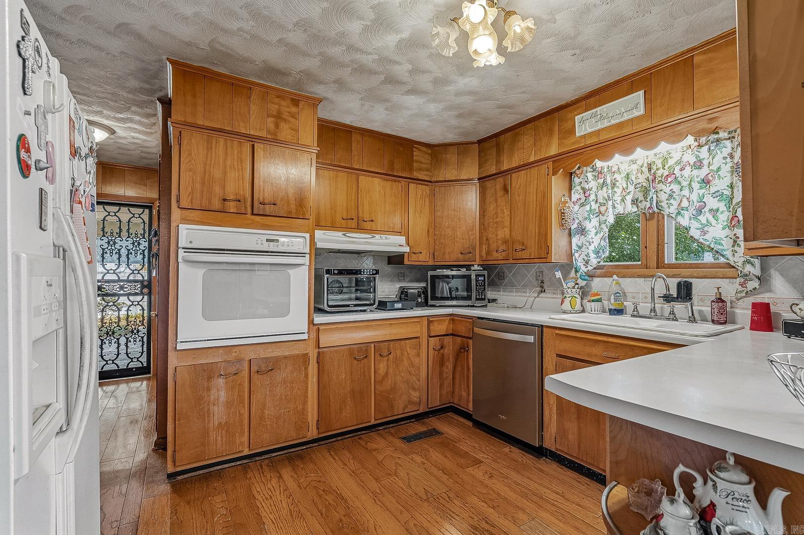 1106 Cardinal Road Property Photo 17