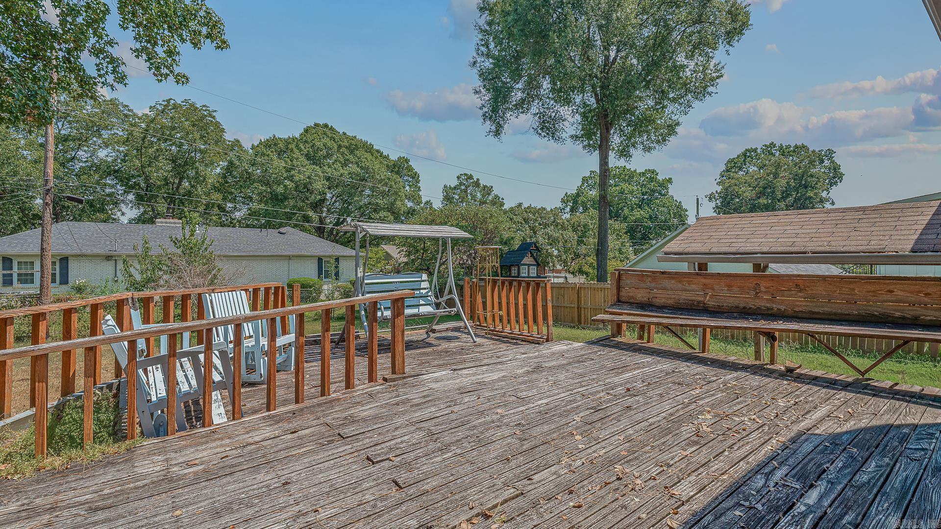 1106 Cardinal Road Property Photo 32