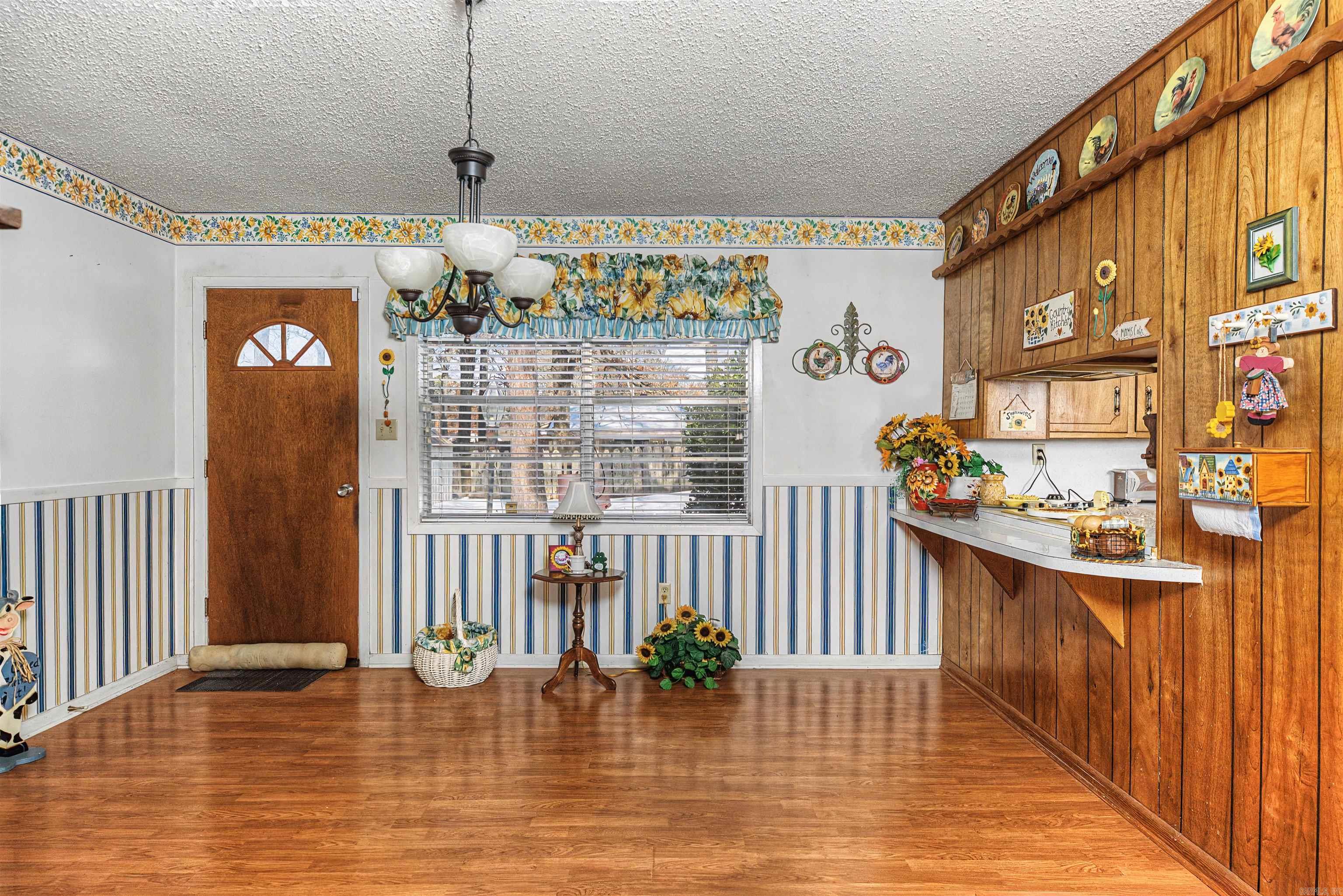 1503 Silver Fox Property Photo 5
